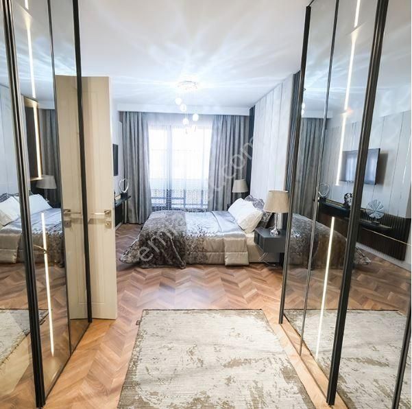 Gamador Aura'da Bulvar Cephe Ultra Lüks Satılık Daire - Görsel 9