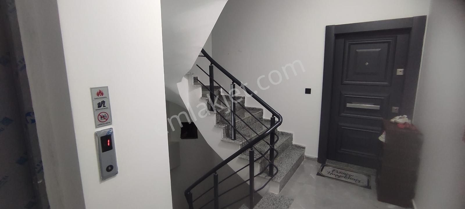 Sancaktepe Yenidoğan Mahallesi'nde Boş 2+1 Daire - Görsel 21