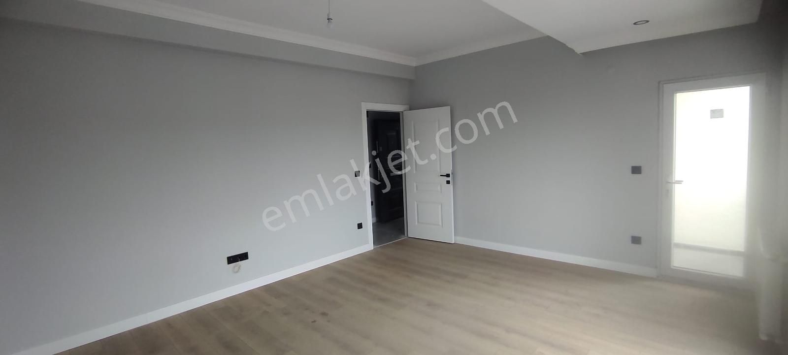 Sancaktepe Yenidoğan Mahallesi'nde Boş 2+1 Daire - Görsel 24