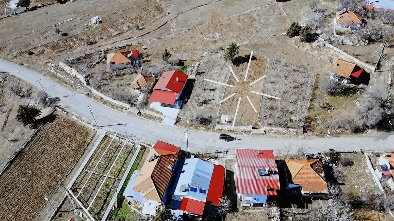 Y. Karaçulhada Asfalta Sıfır Satılık Müstakil Tapulu Arazi - Görsel 19