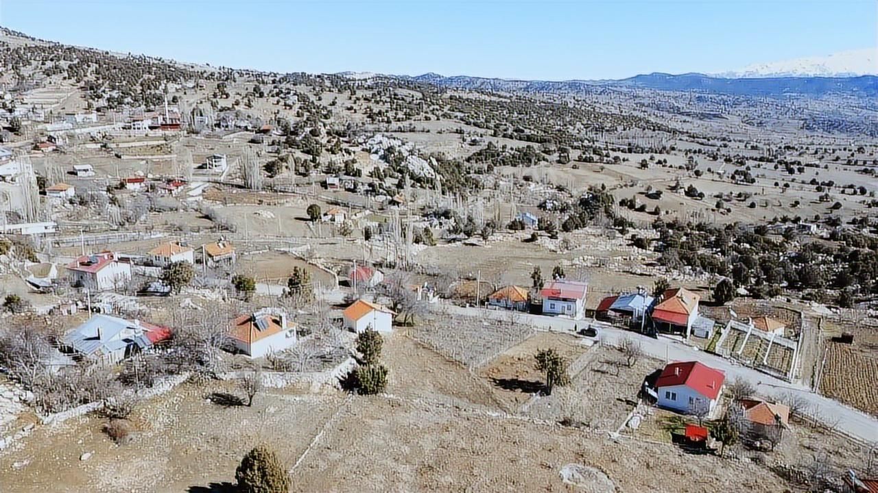 Y. Karaçulhada Asfalta Sıfır Satılık Müstakil Tapulu Arazi - Görsel 8