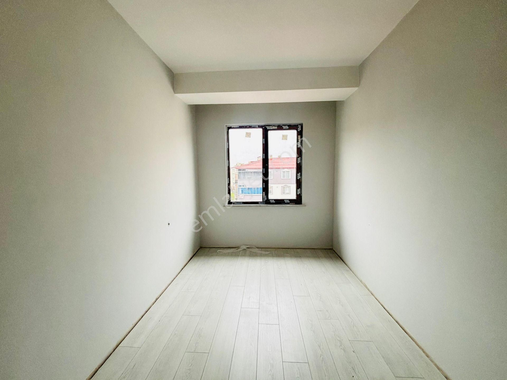 Güven'den Merkezi Konumda Yerden Isıtmalı K. Otoparklı 2+1 Daire - Görsel 21