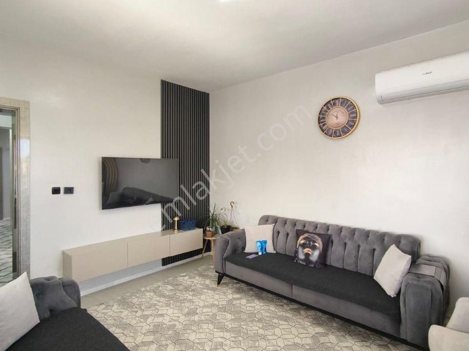 Kısacık'dan Full Bakımlı Yatırımcıya Uygun Satılık 2+1 - Görsel 3