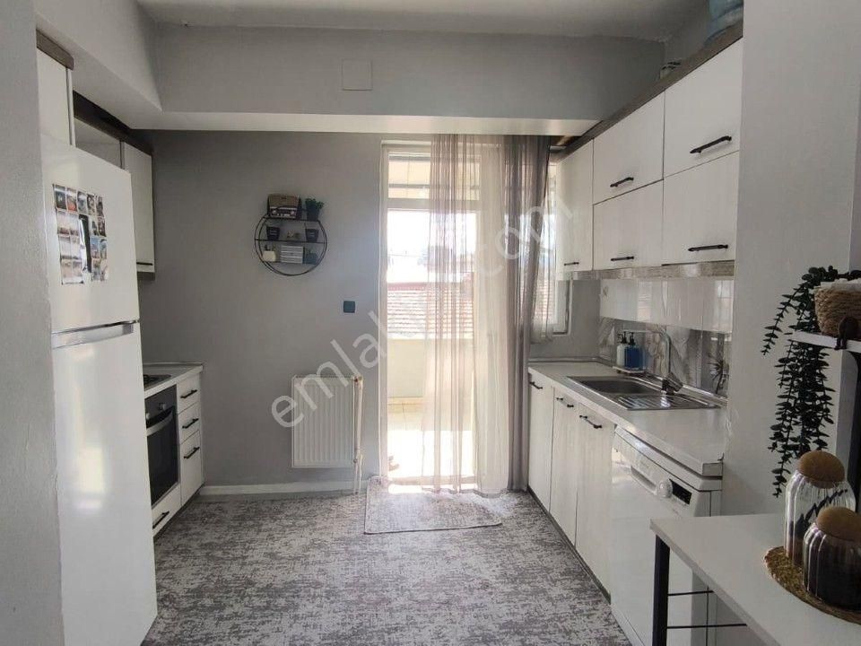 Kısacık'dan Full Bakımlı Yatırımcıya Uygun Satılık 2+1 - Görsel 2