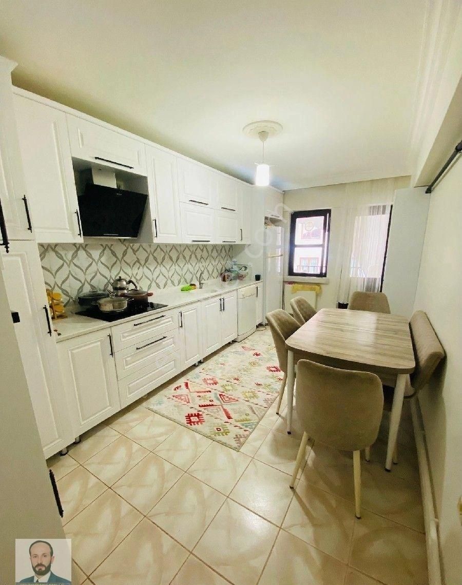 Cevizlidere Emlak'tan Caddeye Yakın Satılık Daire - Görsel 2