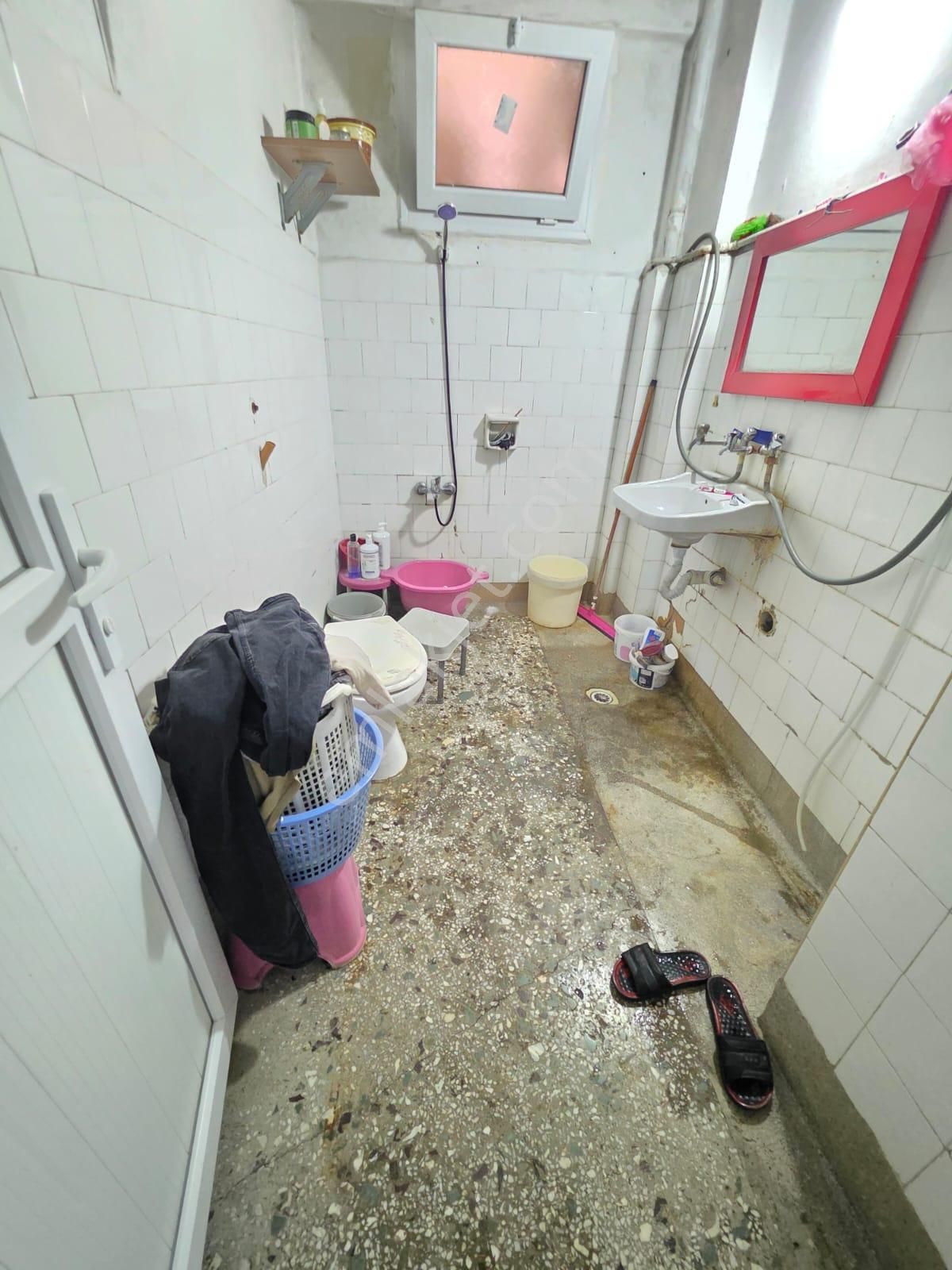 Toros Devlet Hastanesine 200m Uzaklıkta Geniş Oturumlu 3+1 Satılık Ev - Görsel 7