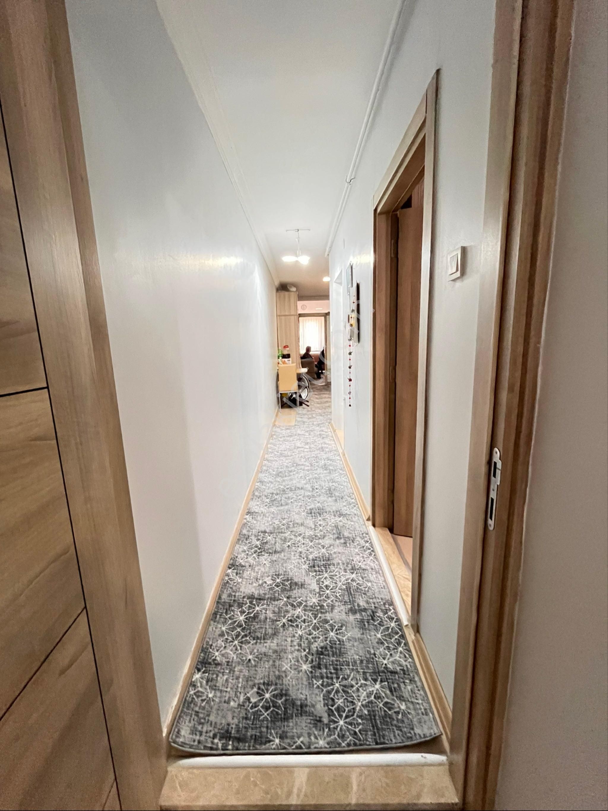 Üçyol Meydan Metro Yakınında 2+1 95m2 Çift Cepheli Çift Balkonlu - Görsel 19