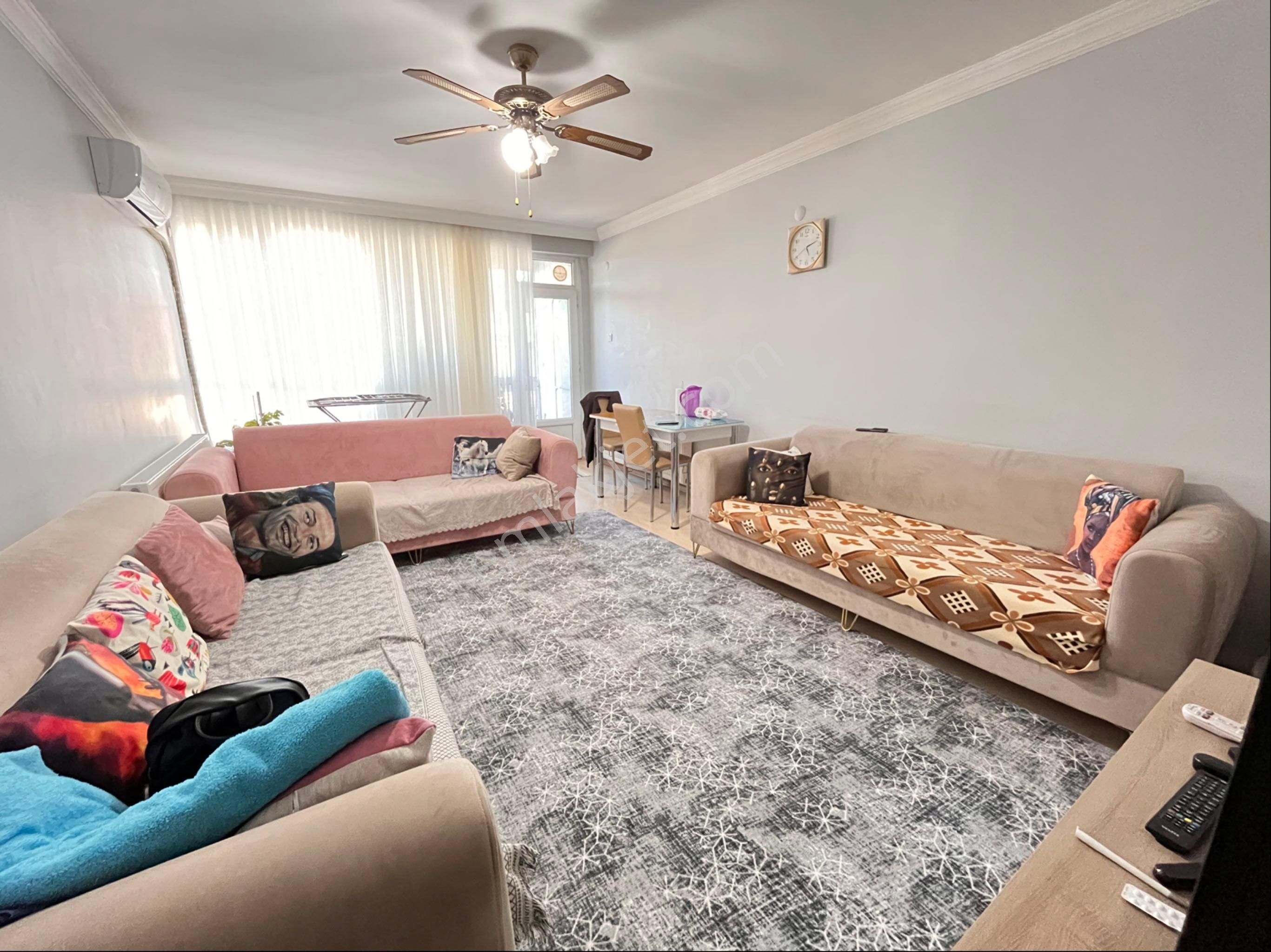 Üçyol Meydan Metro Yakınında 2+1 95m2 Çift Cepheli Çift Balkonlu - Görsel 3