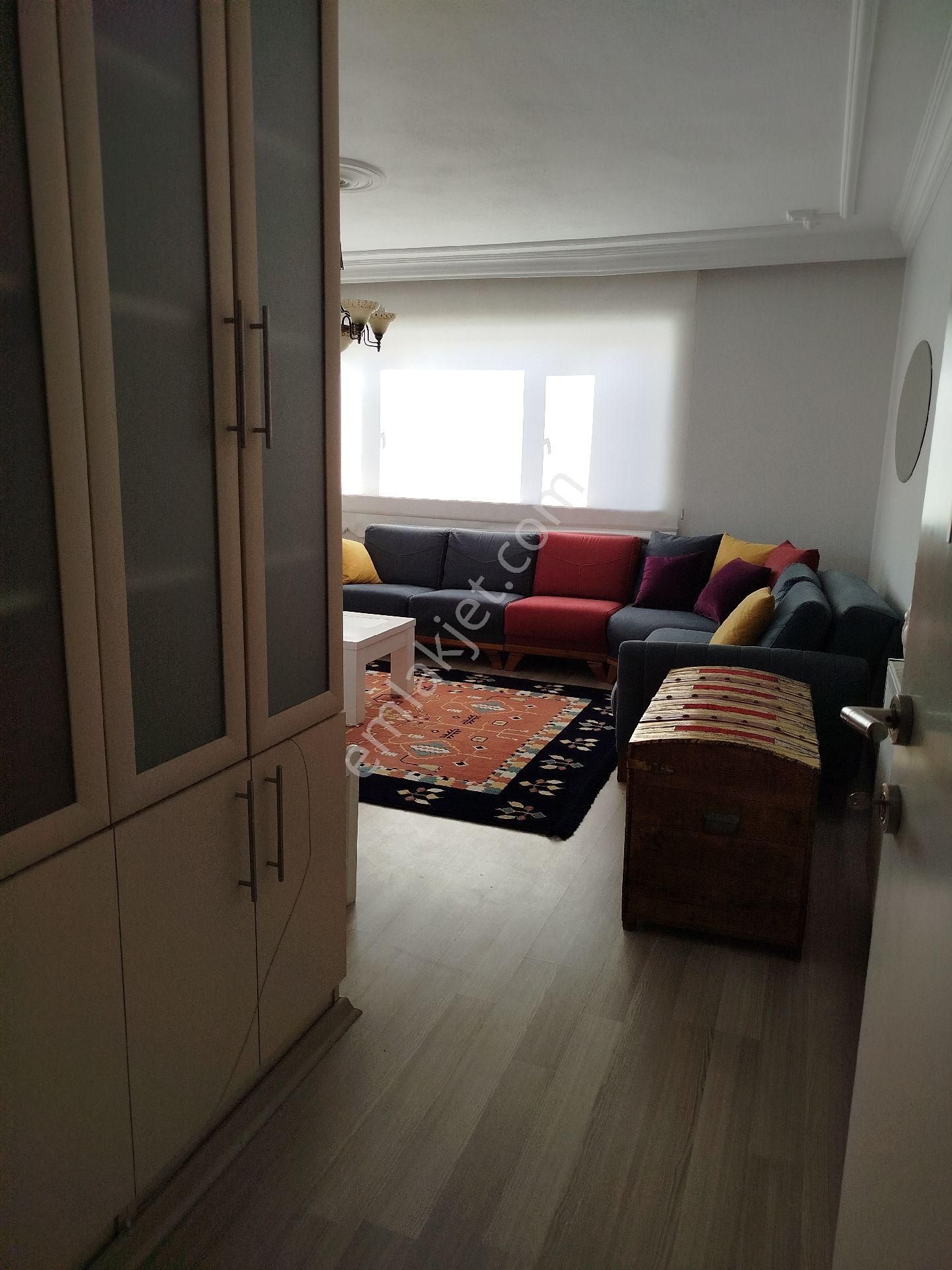 İzmir Bayar Gayrimenkul'den Çevik Bir Meydanı'nda Eşyalı Kiralık Daire - Görsel 15