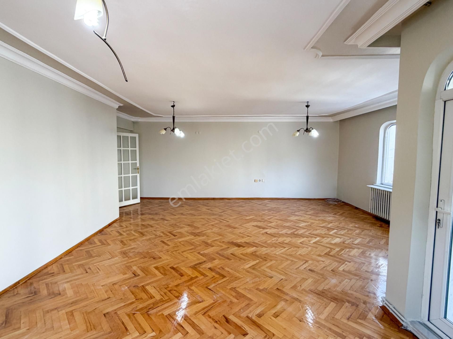 Kasaplar Mah Heykel'e Yakın Satılık Geniş 2+1 Daire - Görsel 10