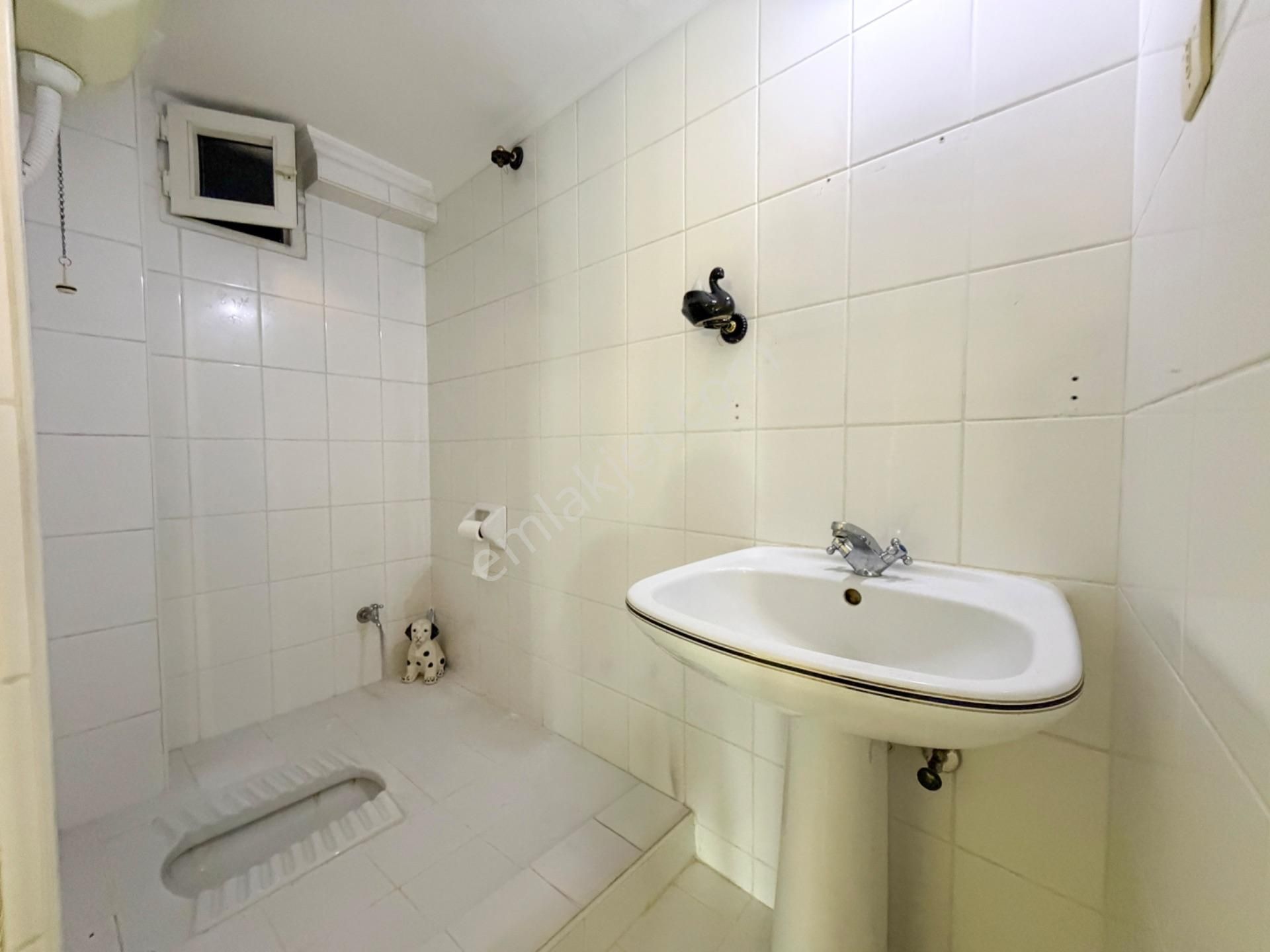 Kasaplar Mah Heykel'e Yakın Satılık Geniş 2+1 Daire - Görsel 18