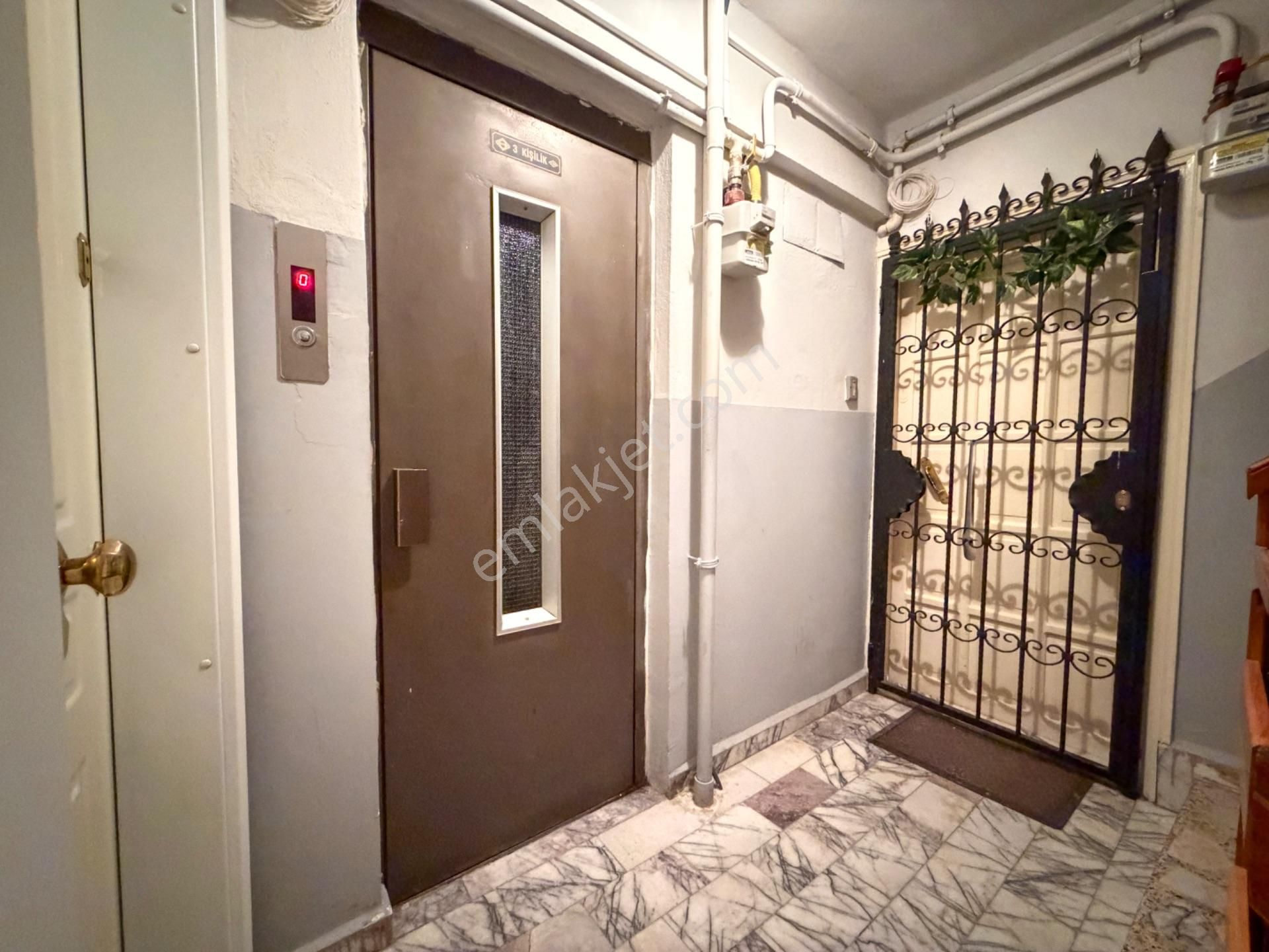 Kasaplar Mah Heykel'e Yakın Satılık Geniş 2+1 Daire - Görsel 4