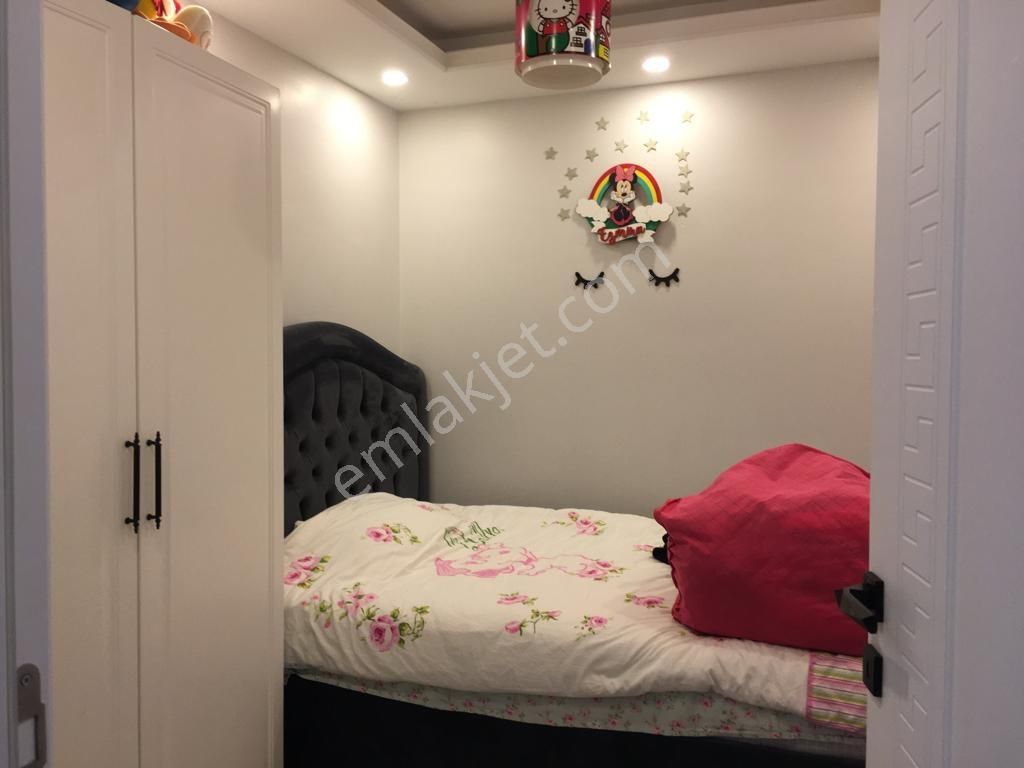 Meydana Yakın Full Tadilatlı 2+1 Satılık Daire - Görsel 11