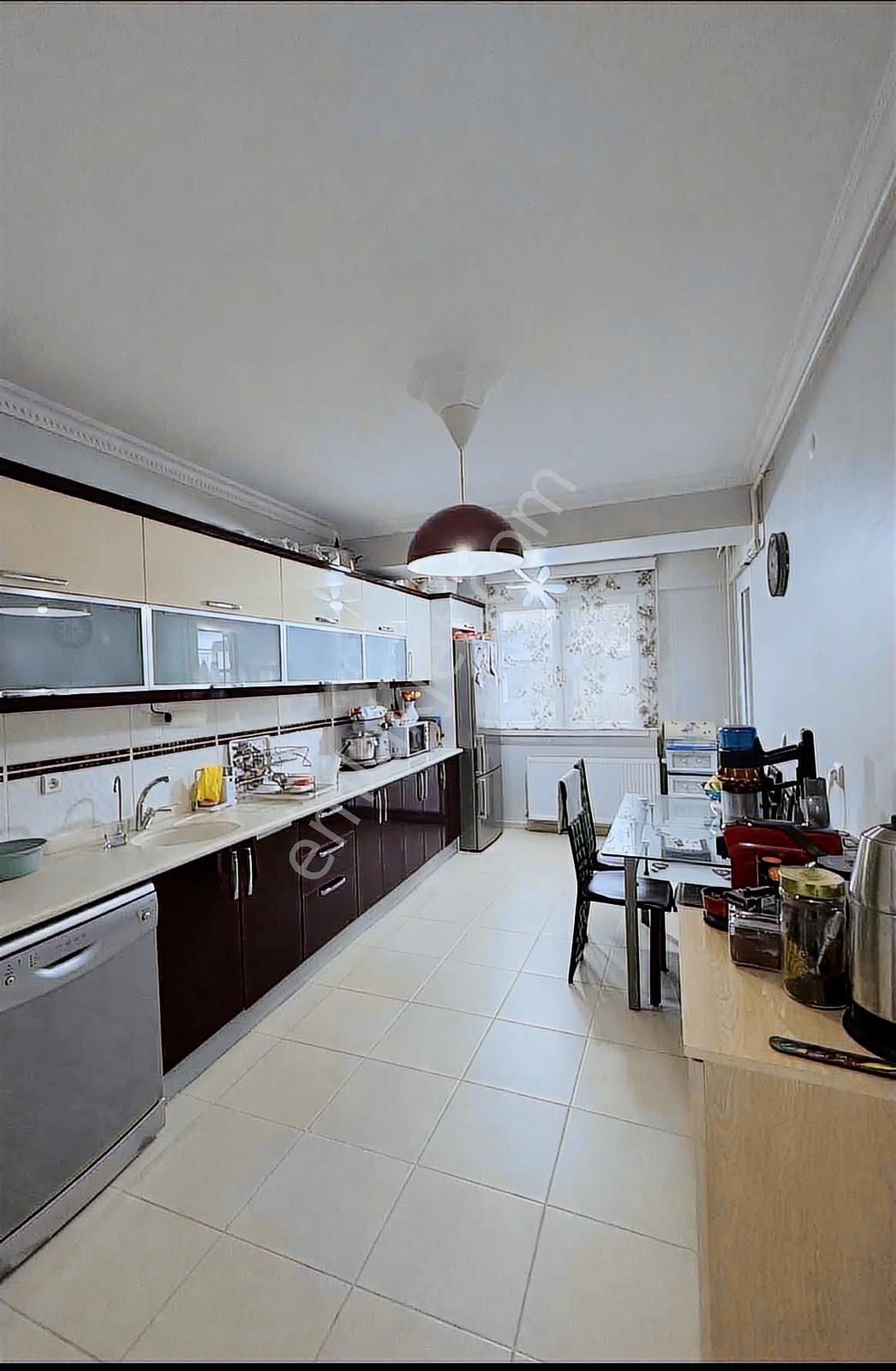 İnönü Mah. Cadde Yakını 3+1 | Ara Kat | 136 M2 - Görsel 9