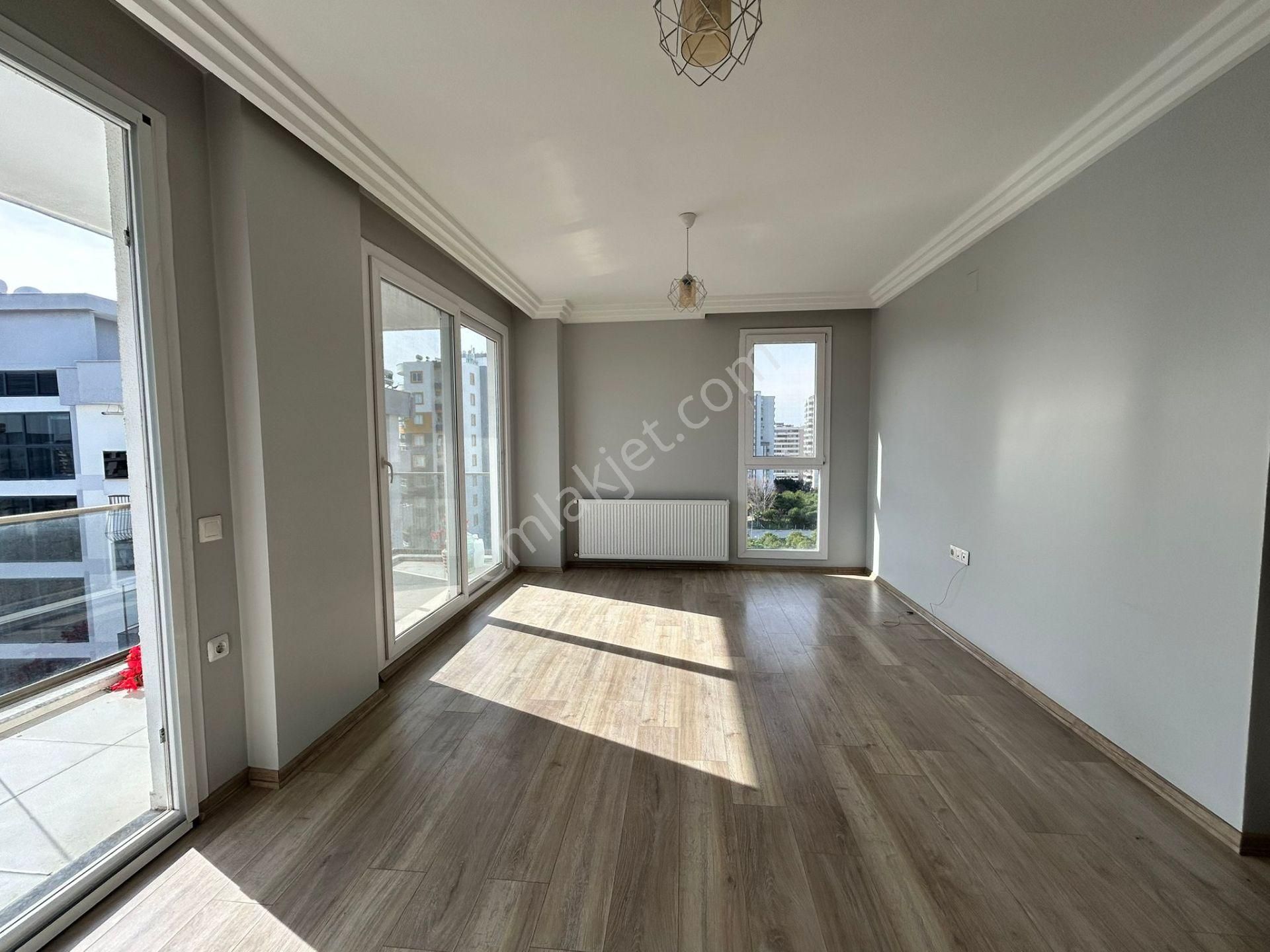 Adana Gürselpaşa'da Güvenlikli Havuzlu Sosyal Donatılı Sitede 3+1 Aylık Kiralık Doğalgazlı Daire - Görsel 27