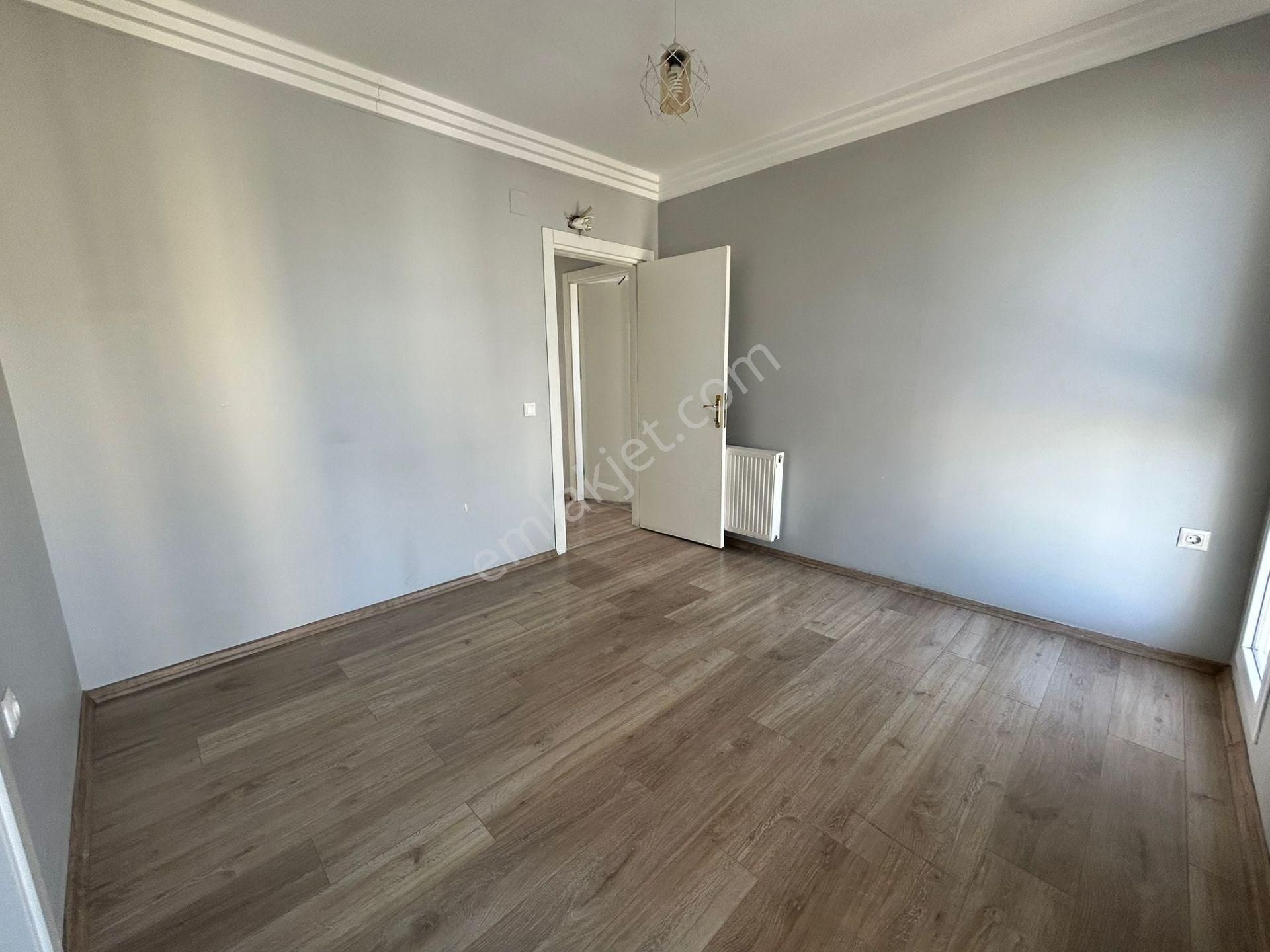 Adana Gürselpaşa'da Güvenlikli Havuzlu Sosyal Donatılı Sitede 3+1 Aylık Kiralık Doğalgazlı Daire - Görsel 23