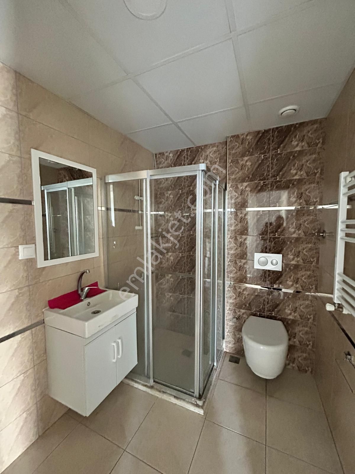 Adana Gürselpaşa'da Güvenlikli Havuzlu Sosyal Donatılı Sitede 3+1 Aylık Kiralık Doğalgazlı Daire - Görsel 15