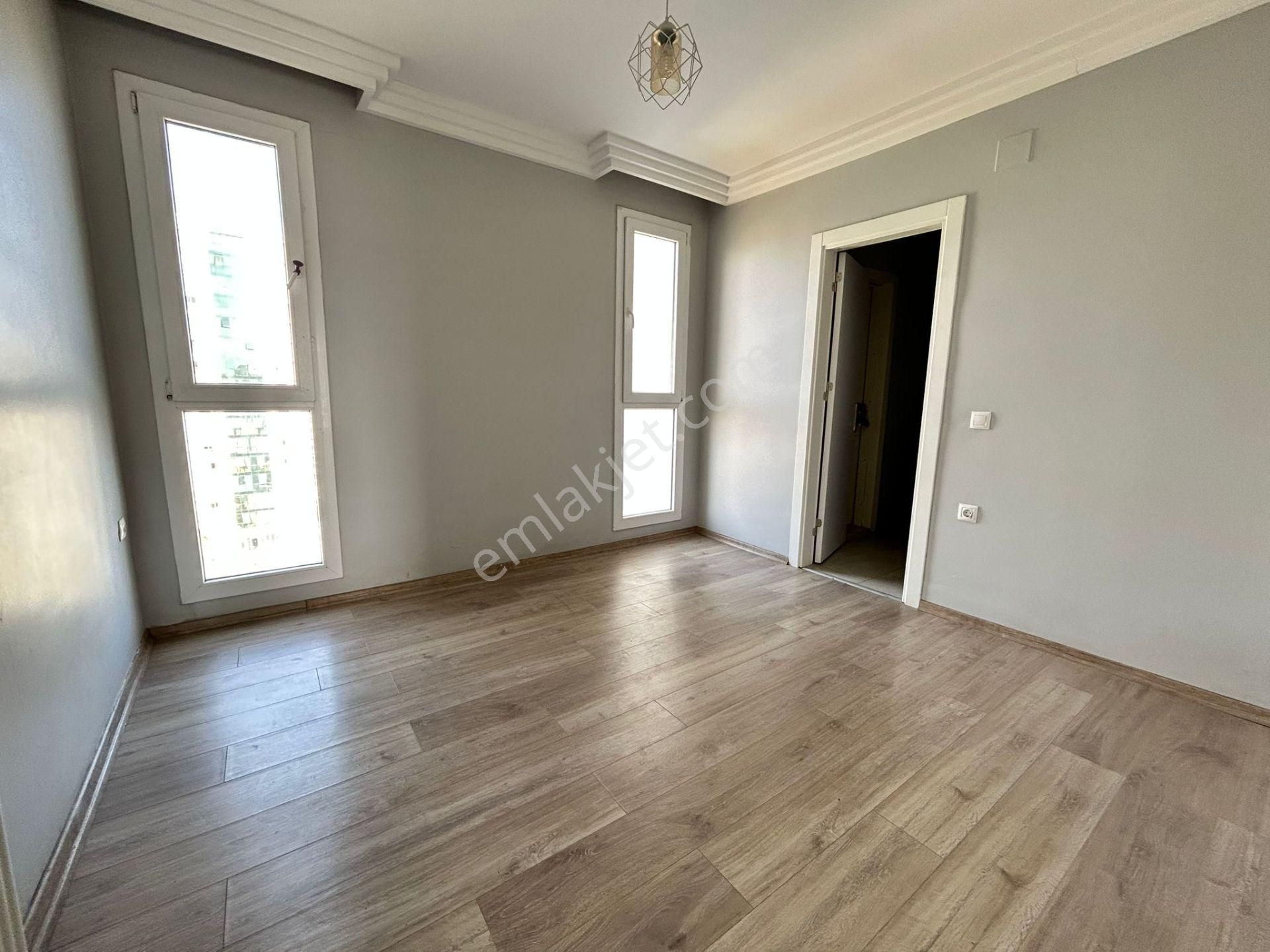 Adana Gürselpaşa'da Güvenlikli Havuzlu Sosyal Donatılı Sitede 3+1 Aylık Kiralık Doğalgazlı Daire - Görsel 22