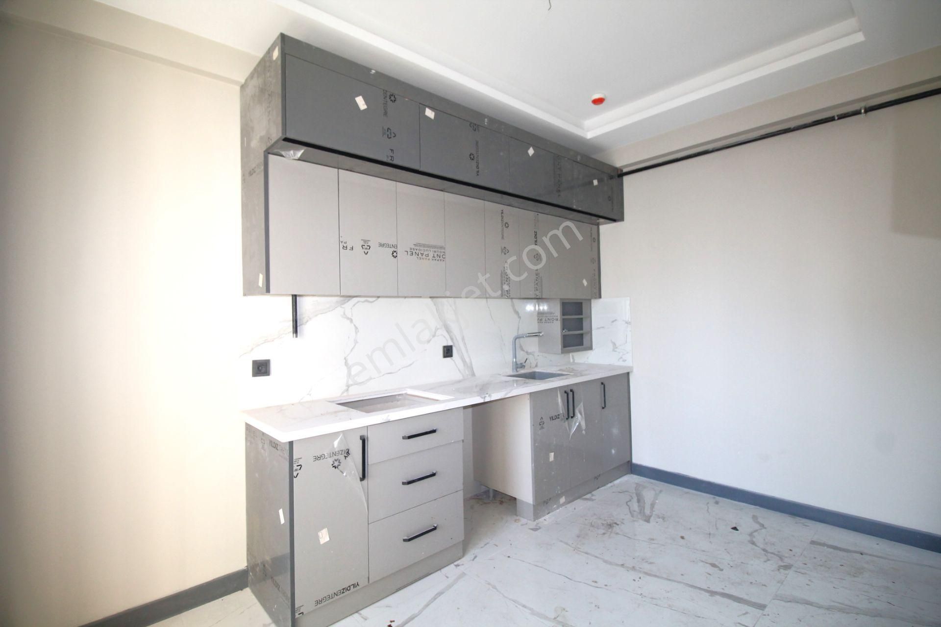 Retro’dan Merkez Mah’de Sıfır Site İçi Yüksek Giriş B.mutfak 1+1 - Görsel 3