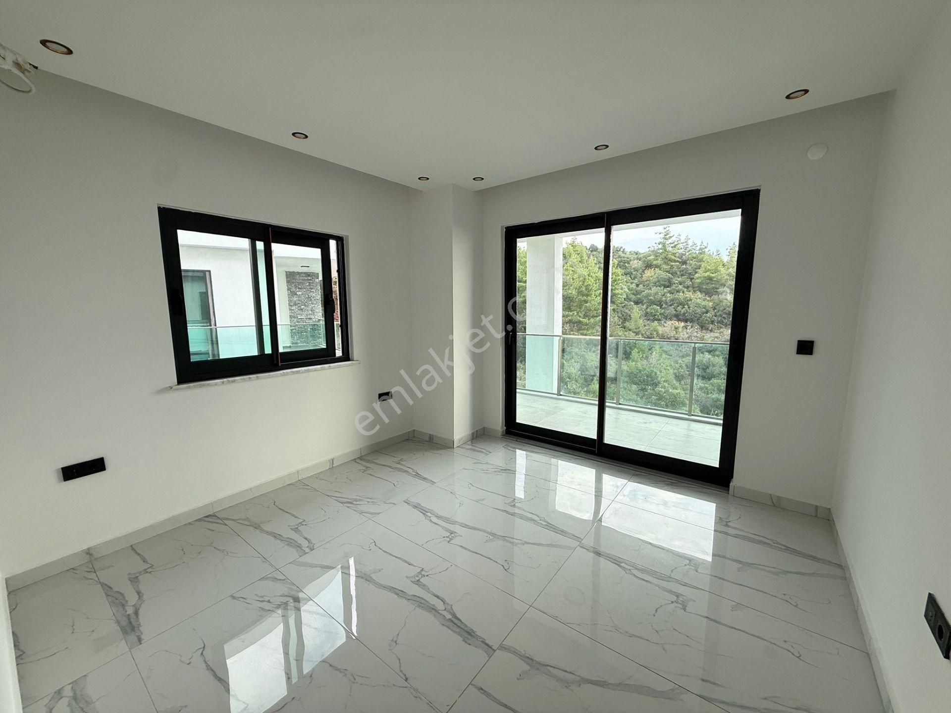 Alanya Kargıcak'ta Müstakil Havuzlu 4+1 420 M2 Triplex Villa - Görsel 17