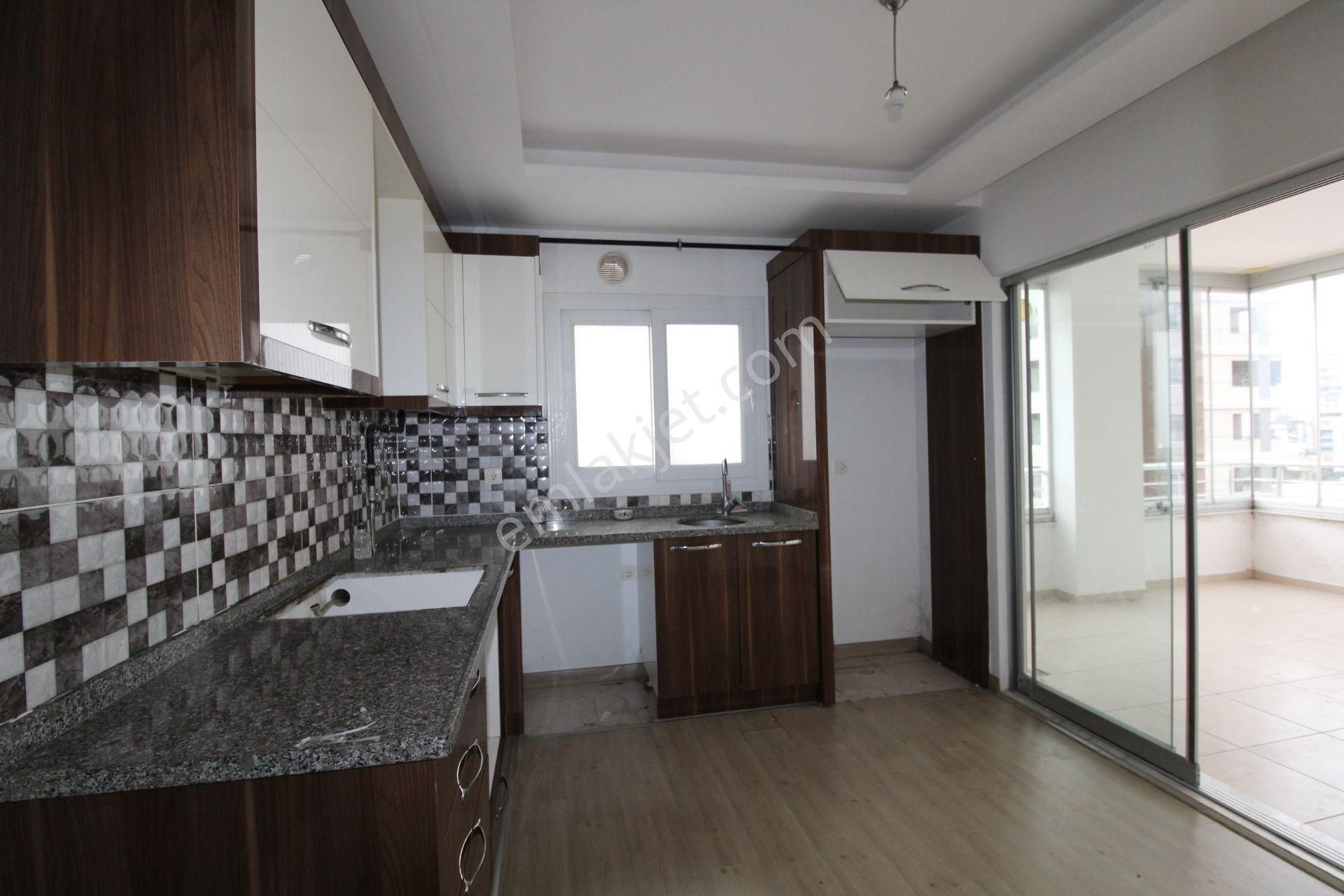 Aslan'dan Kültür Merkezi Civ. Doğalgazlı Bağımsız Mutfak 2+1