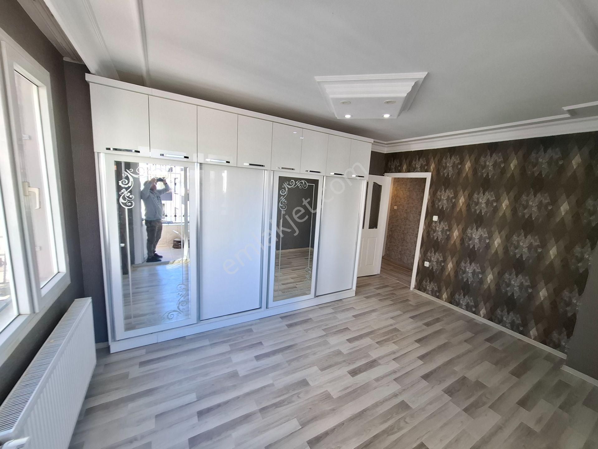 Çukurova Huzurevleri Mahallesi 3+1 İskanlı 180 M2 Güney Doğu Kuzey 3 Cepheli Doğalgaz Merkezi Konum - Görsel 25