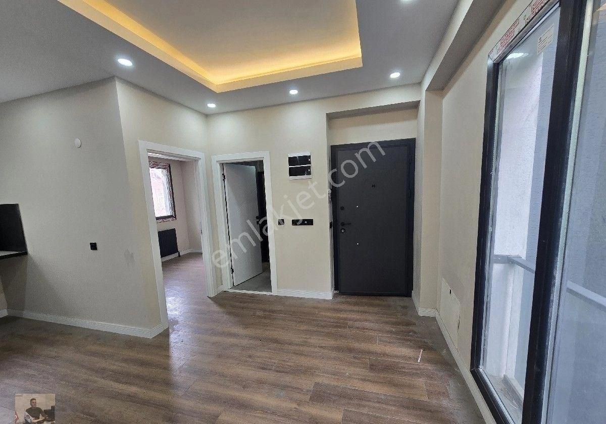 İstanbul Kağıthane Çağlyan Mahallesinde Galerya Rezisdadns Ta Satılık Lüks (1+1) Daire - Görsel 7