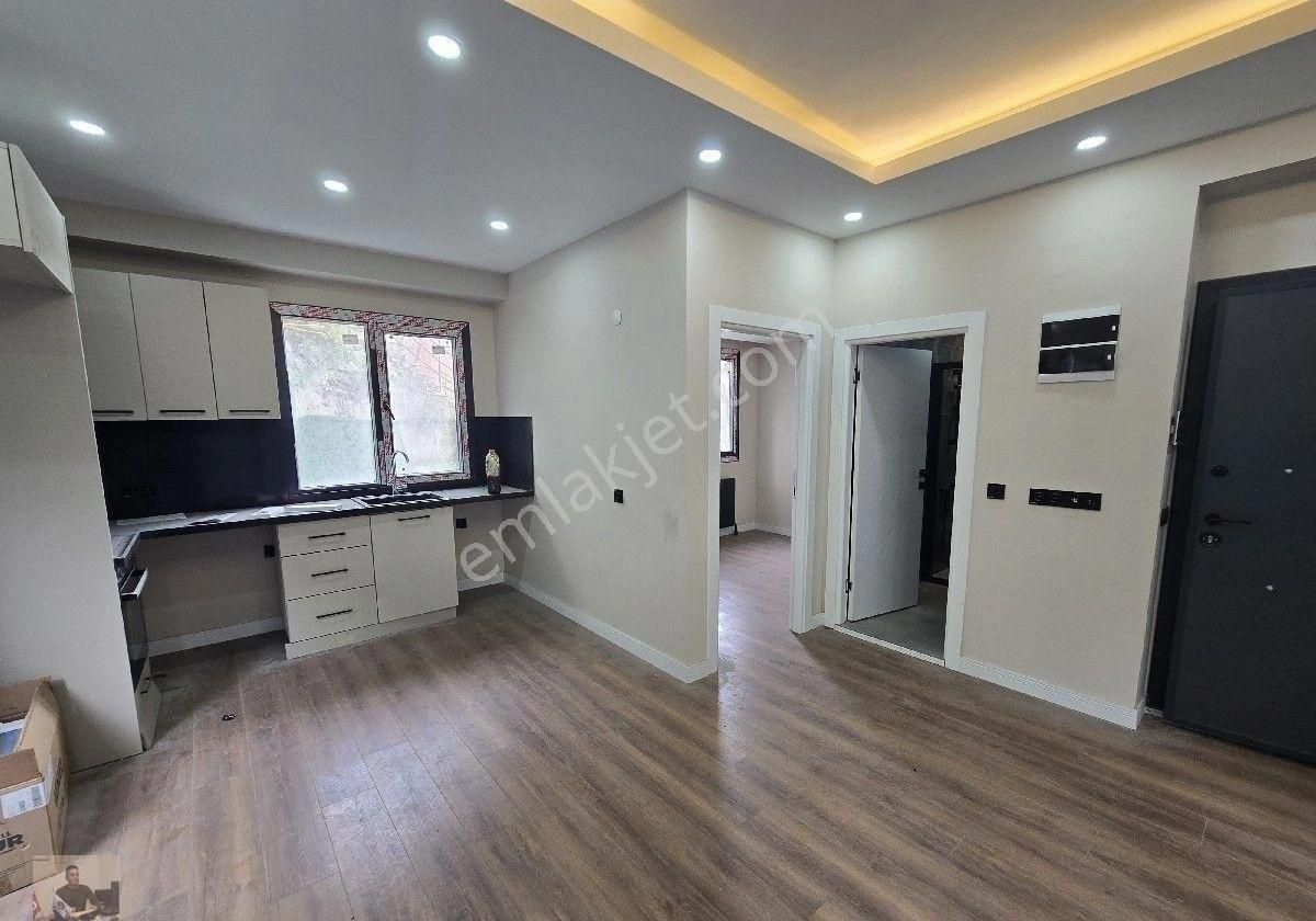 İstanbul Kağıthane Çağlyan Mahallesinde Galerya Rezisdadns Ta Satılık Lüks (1+1) Daire - Görsel 17