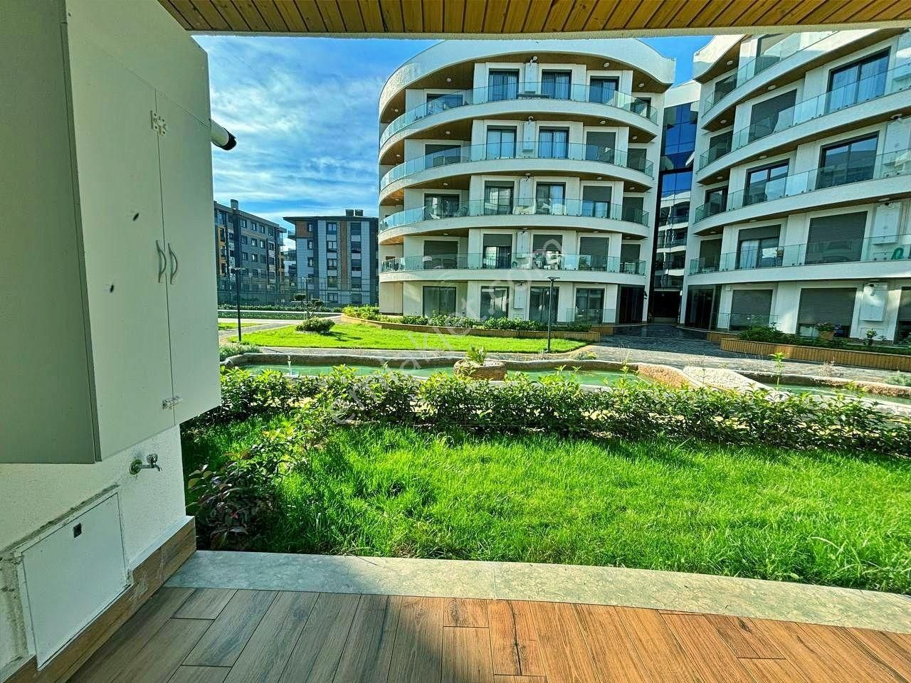 Uytundan Örende Havuzlu Ultralüks Sitede Bahçeli Satılık 1+1 - Görsel 10