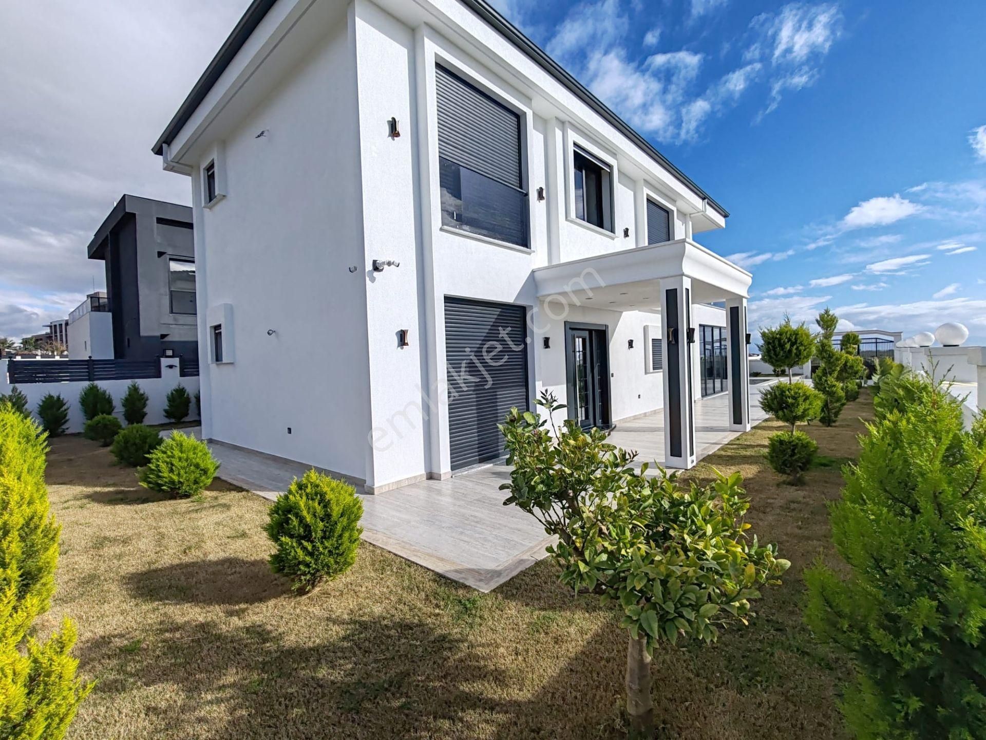 Didim Merkezde 4+1 Lüks Villa 600m2 Arsa İçinde - Görsel 4