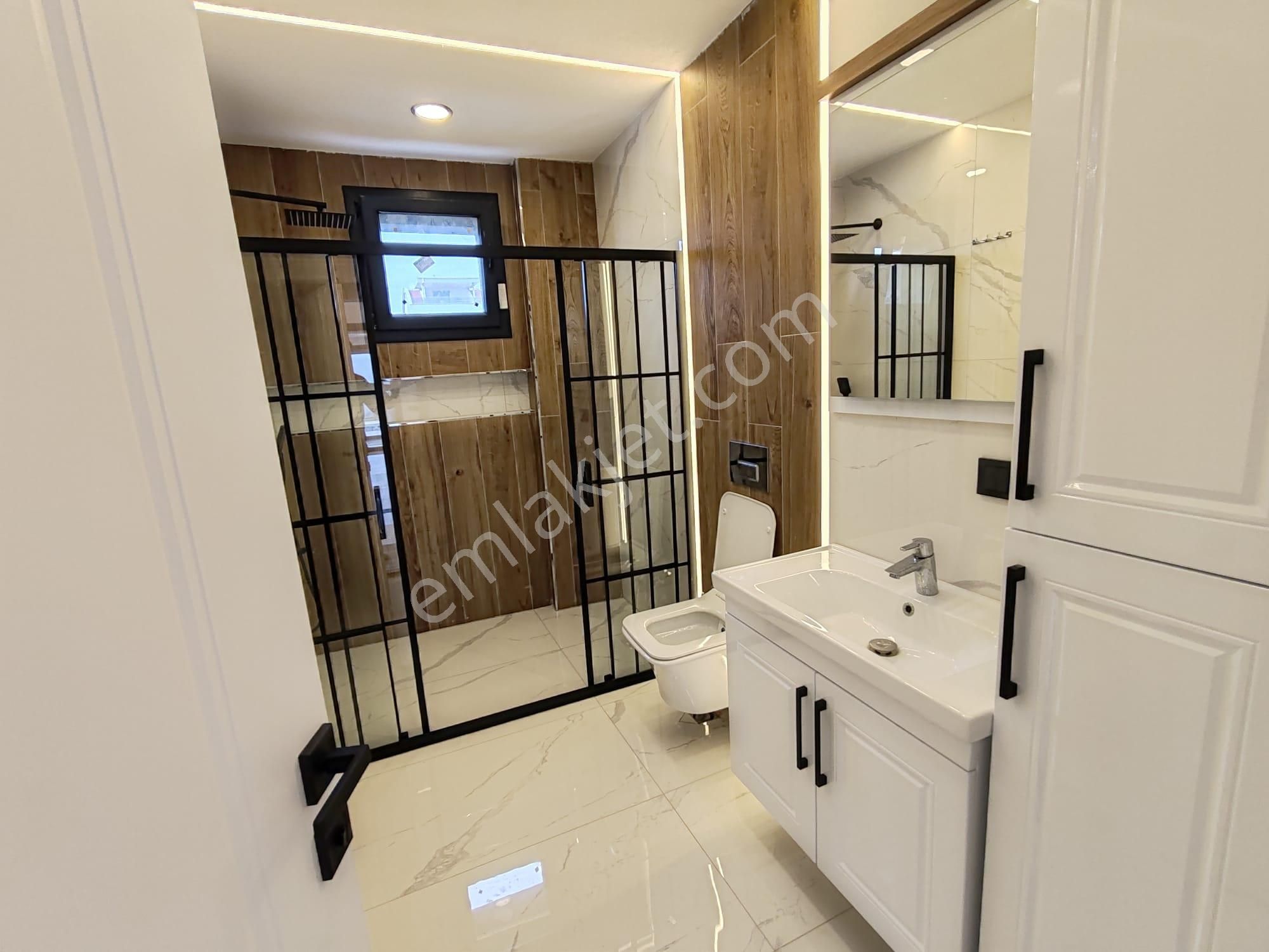 Didim Merkezde 4+1 Lüks Villa 600m2 Arsa İçinde - Görsel 19