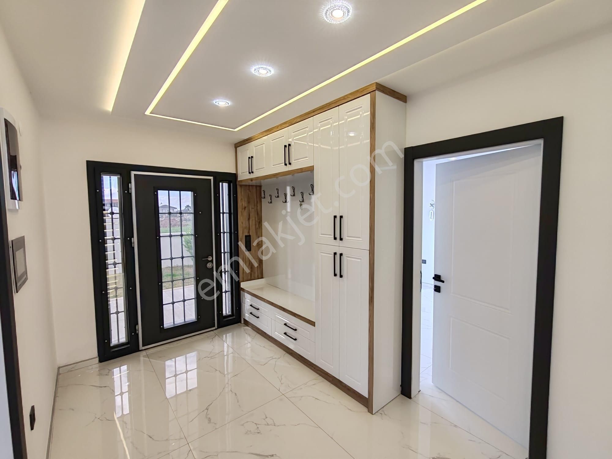 Didim Merkezde 4+1 Lüks Villa 600m2 Arsa İçinde - Görsel 10