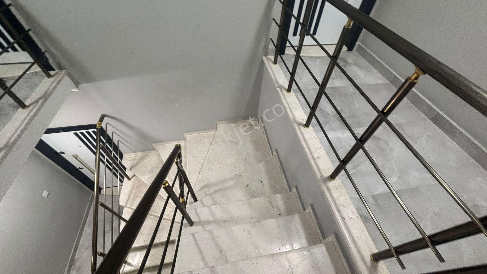 🏡 Sarımsaklı Temizel Karşısında Havuzlu Sitede 3 Yıllık Fırsat 2+1! - Görsel 20