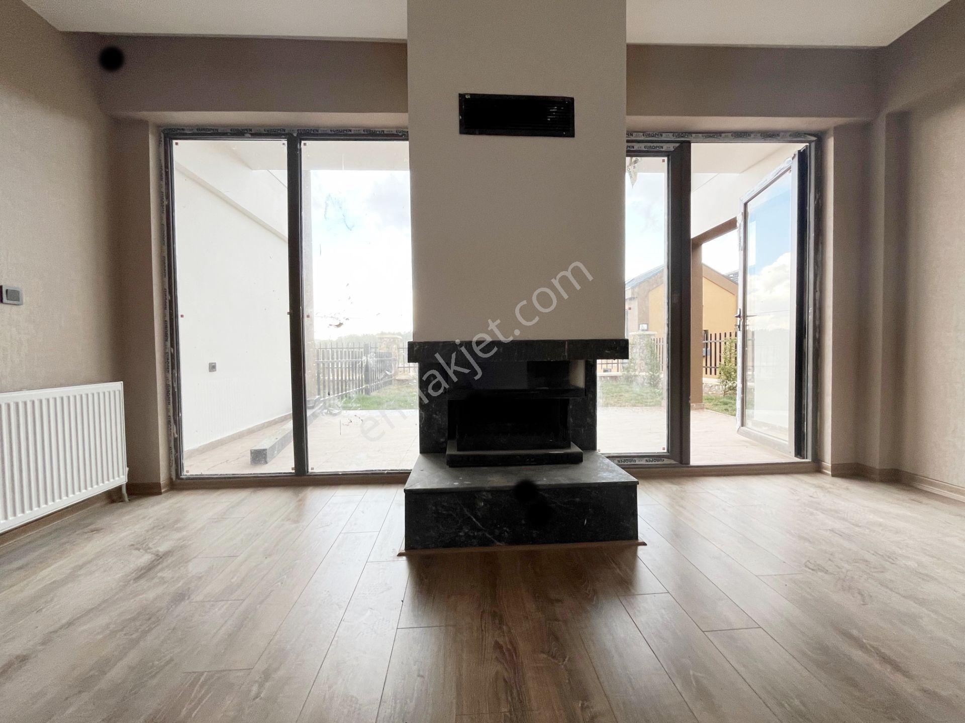 Myg'den Çamlıdere'de Satılık Sıfır Dubleks Full Yapılı Villa - Görsel 8