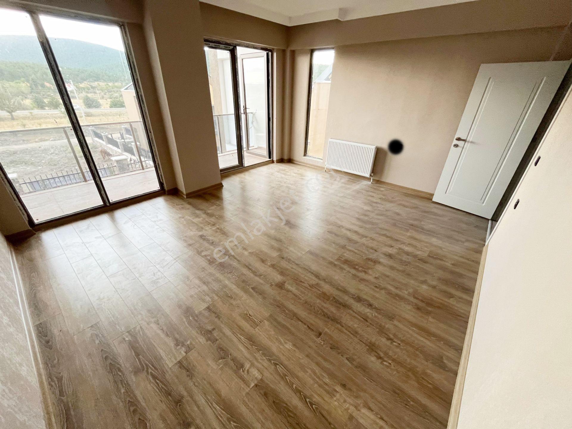 Myg'den Çamlıdere'de Satılık Sıfır Dubleks Full Yapılı Villa - Görsel 24