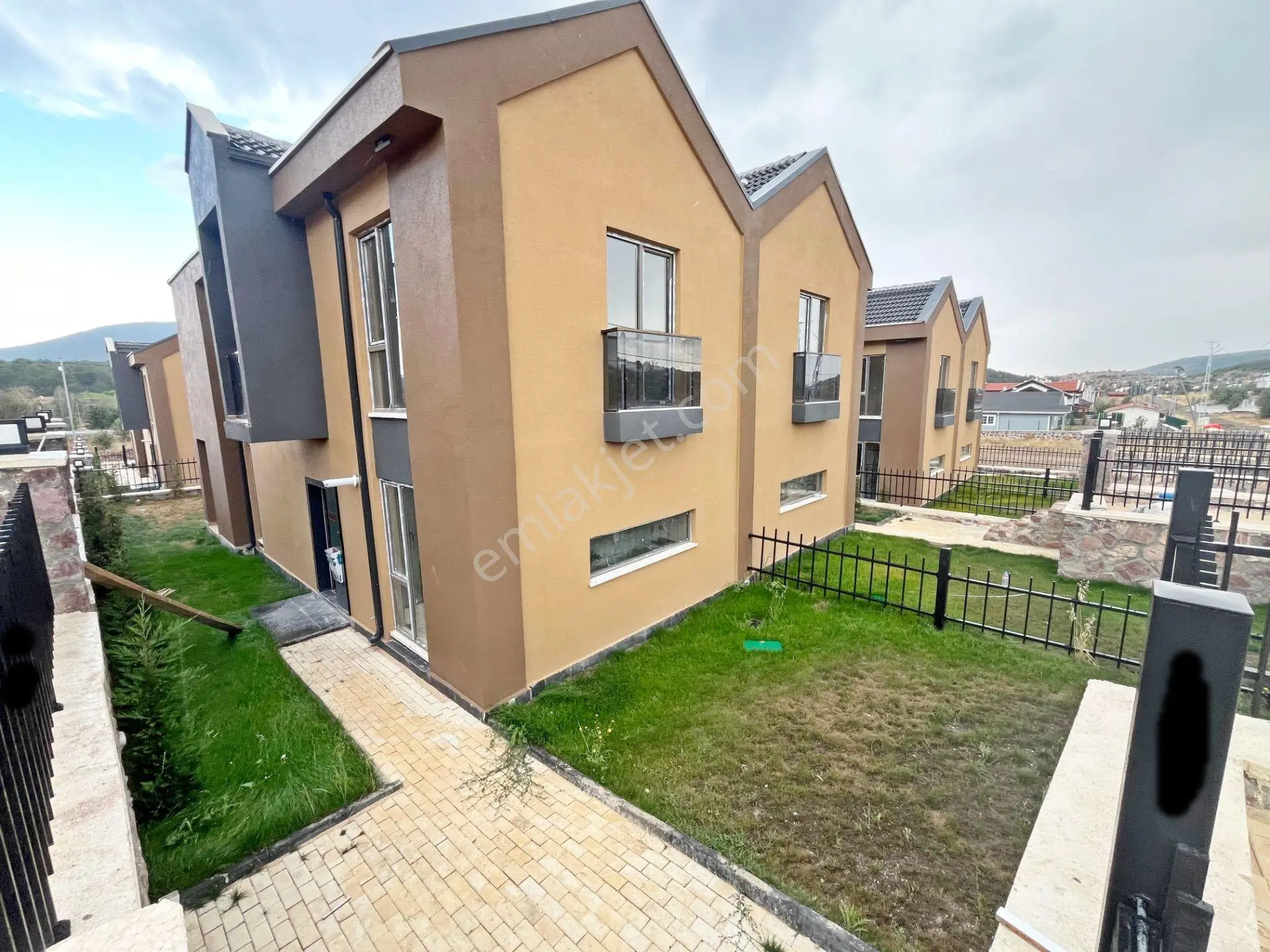 Myg'den Çamlıdere'de Satılık Sıfır Dubleks Full Yapılı Villa - Görsel 4