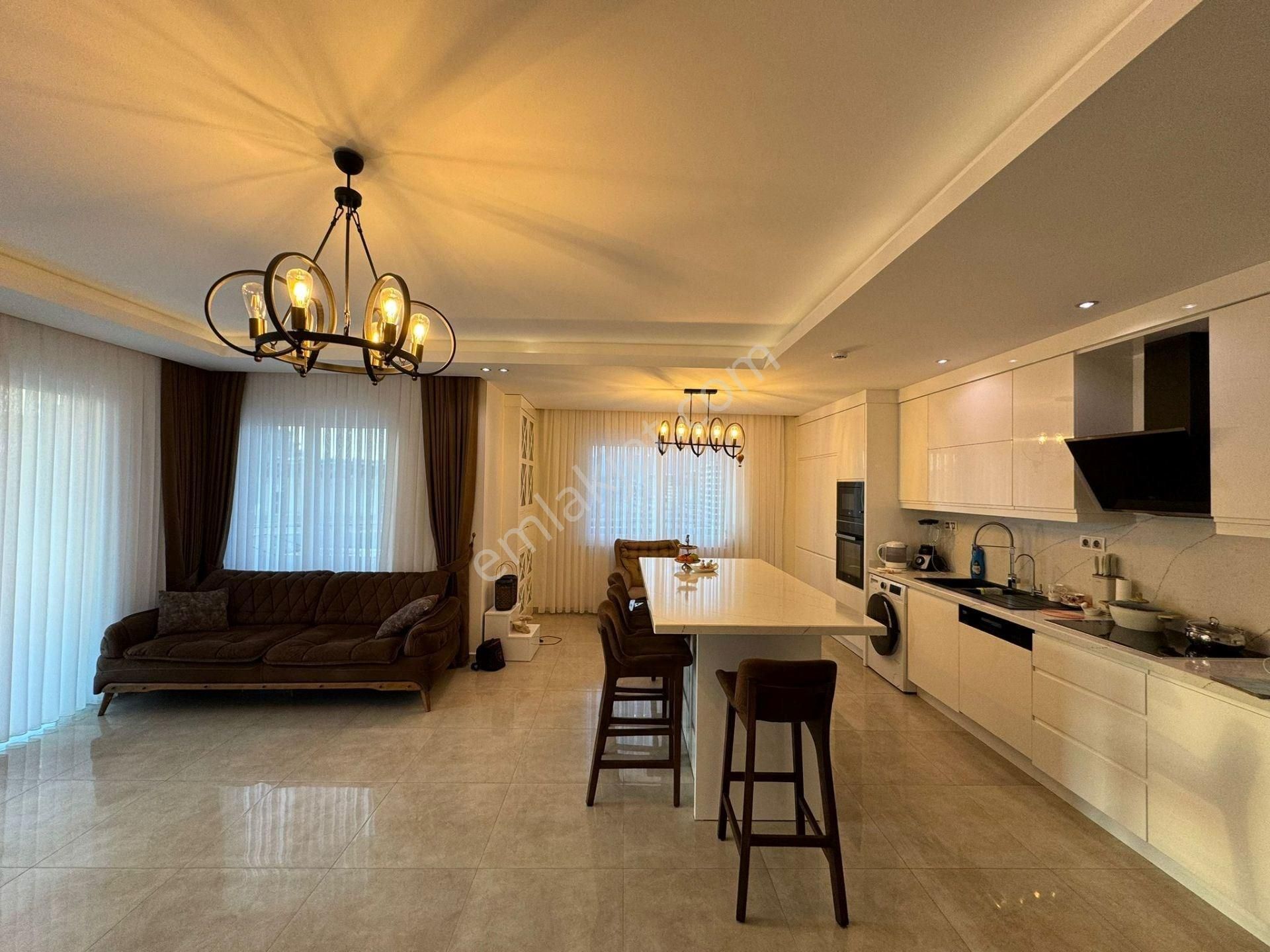 Alanya Mahmutlar’da 3+1 Full Eşyalı Lüks Daire - Görsel 24