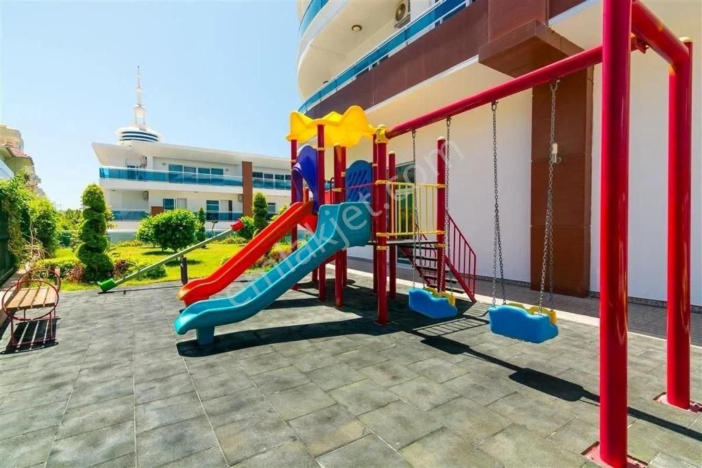 Alanya Mahmutlar’da 3+1 Full Eşyalı Lüks Daire - Görsel 14