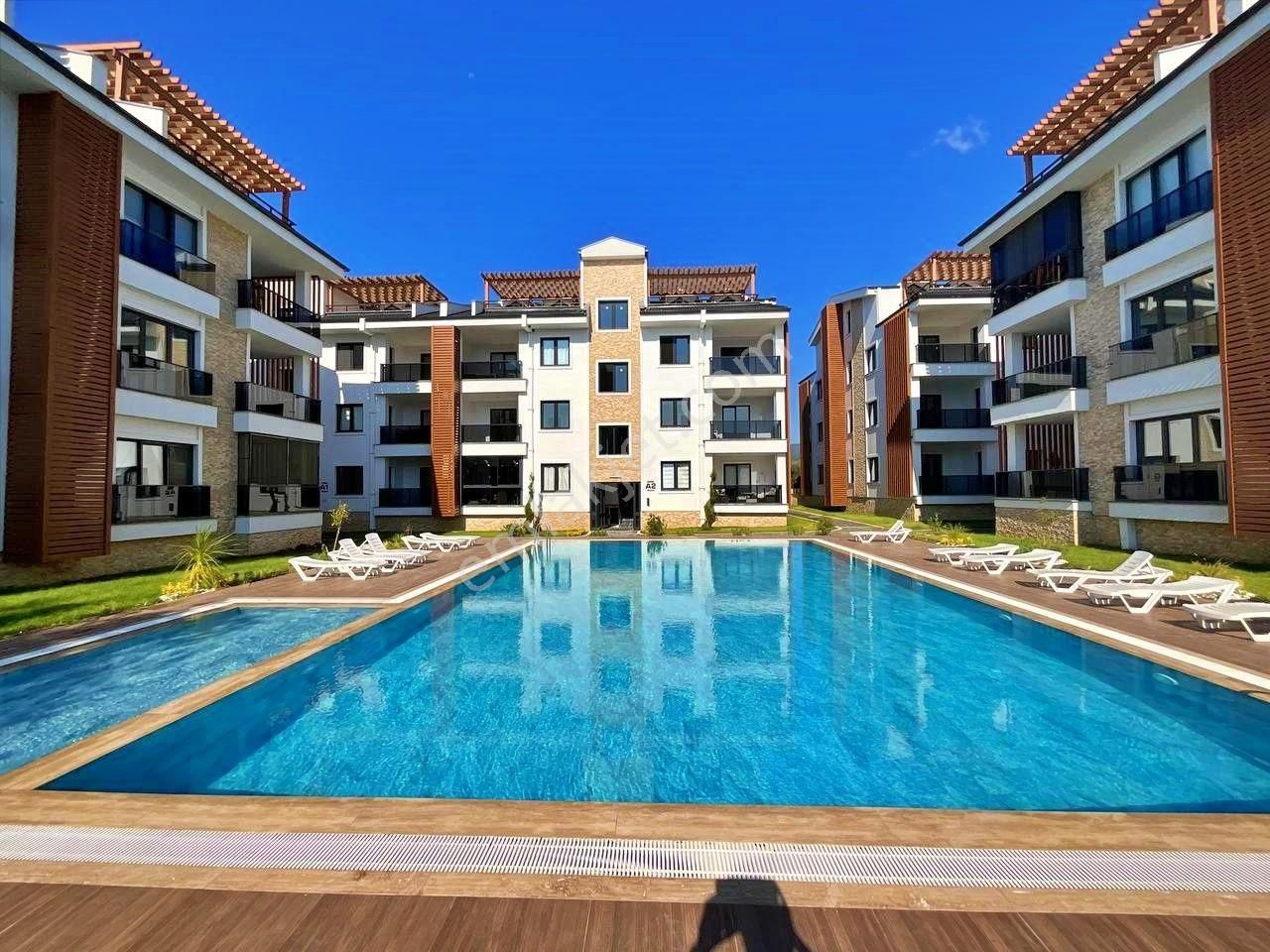 Uytundan Akçay-güre Arasında Havuzlu Ultralüks 1+1 Daire - Görsel 26