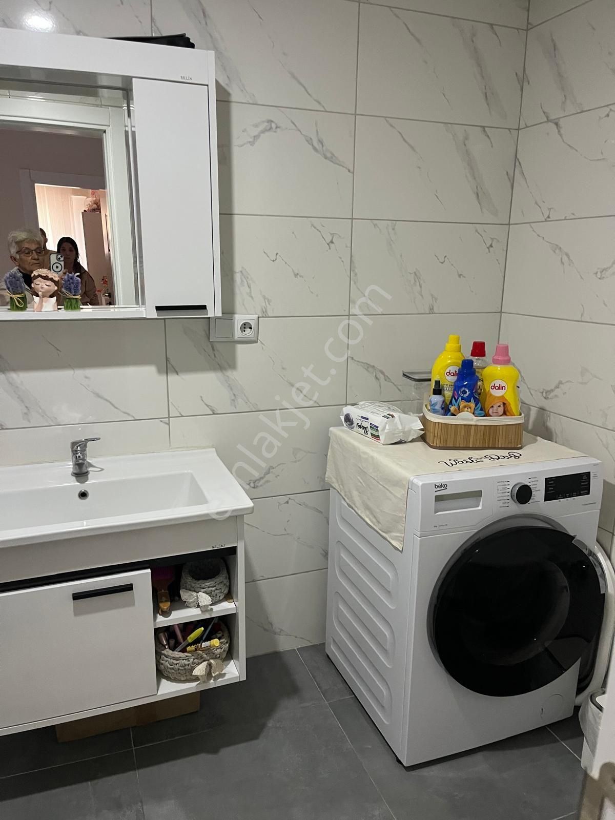 Aysu Konut Emlaktan Satıkık Doğalgazlı 7 Yaş Efendi Mahallesi 2+1 1. Kat Manisa Akhisarda - Görsel 5