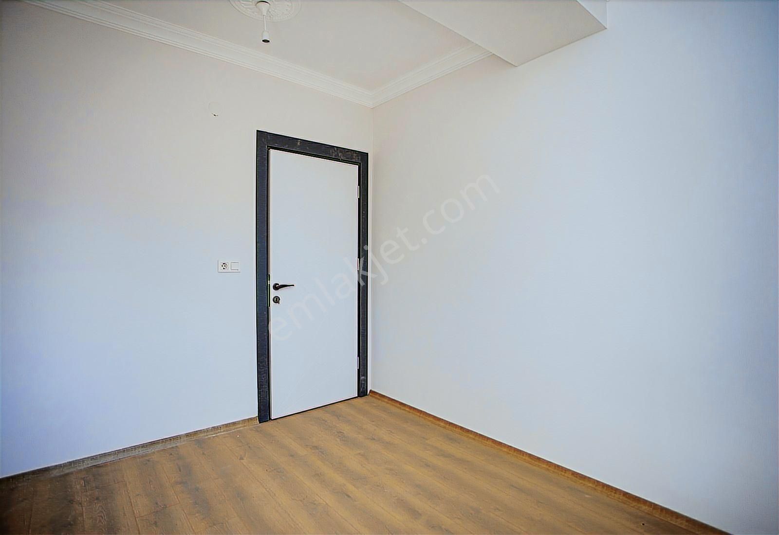 Foça Bağarası Kazım Dirik Mah. Anayola Yakın Kiralık 2+1 Daire - Görsel 28