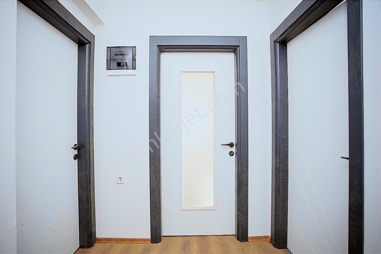 Foça Bağarası Kazım Dirik Mah. Anayola Yakın Kiralık 2+1 Daire - Görsel 10