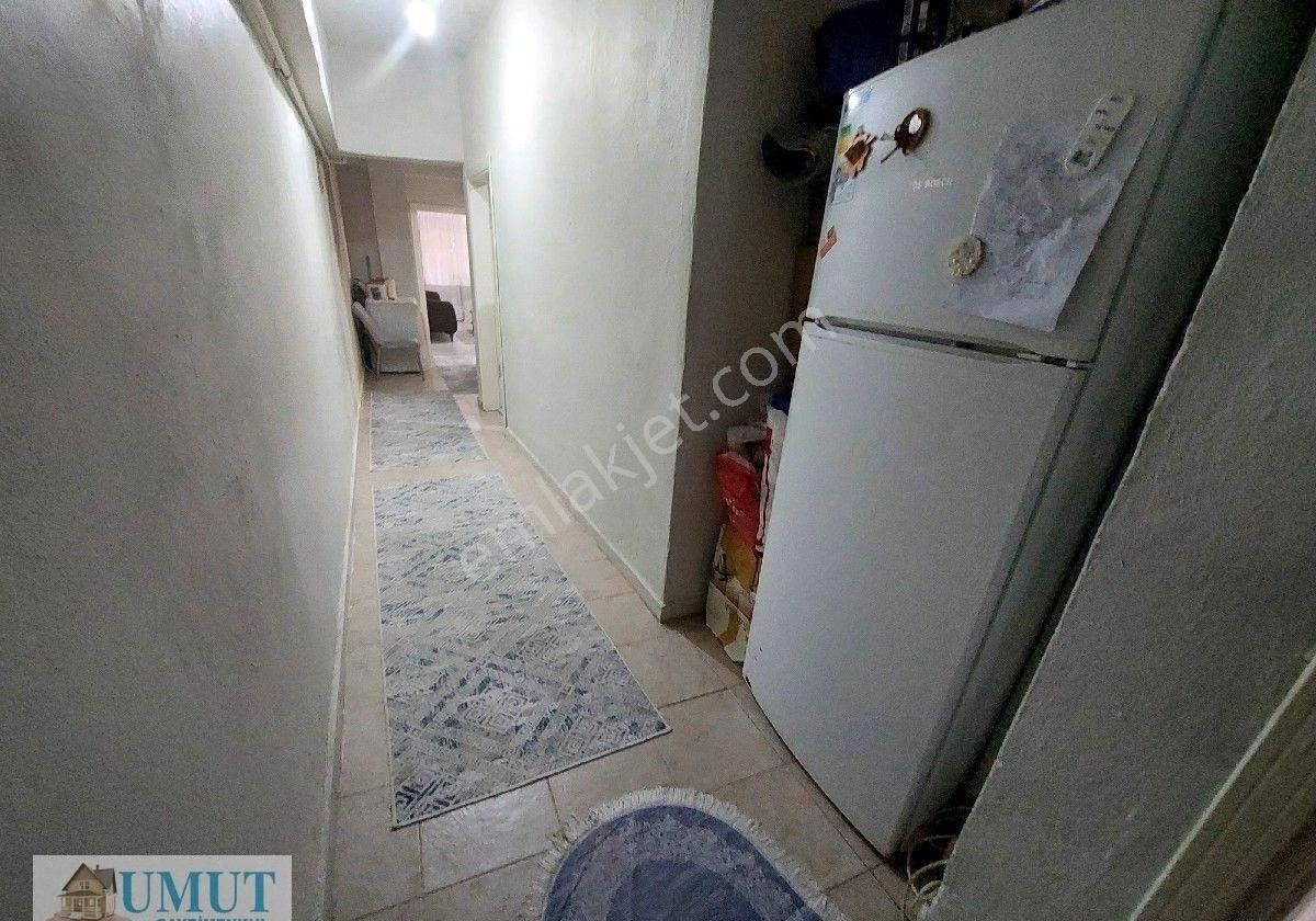 Gaziosmanpaşa Karayolları De Acil Satılık Kot 2 Toprak Tapulu Balkonlu 1+1 60 M2 - Görsel 11