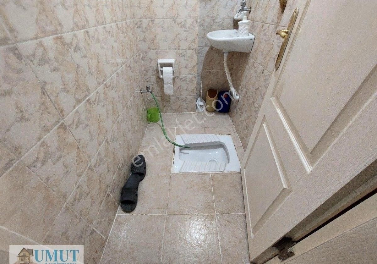 Gaziosmanpaşa Karayolları De Acil Satılık Kot 2 Toprak Tapulu Balkonlu 1+1 60 M2 - Görsel 13