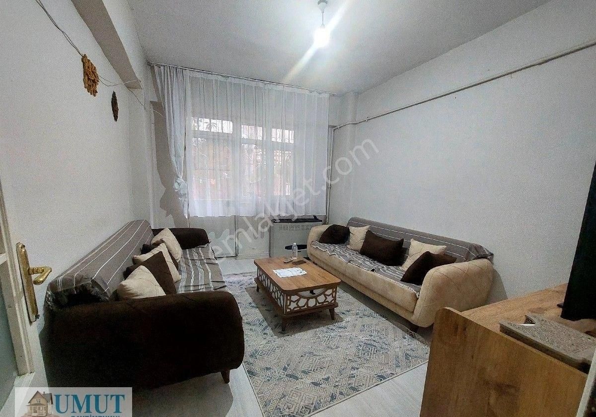 Gaziosmanpaşa Karayolları De Acil Satılık Kot 2 Toprak Tapulu Balkonlu 1+1 60 M2 - Görsel 12