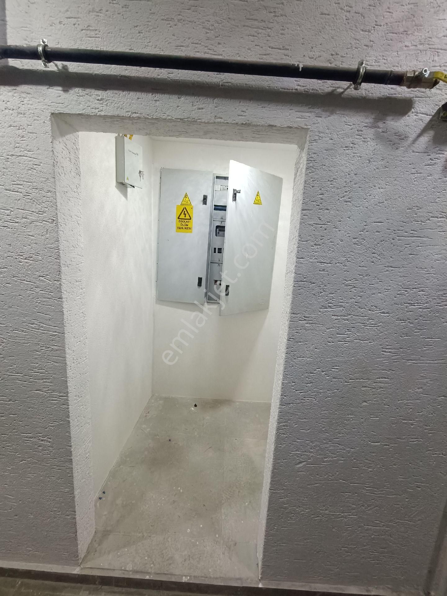Bayrampaşa Cevatpaşa Mah Bahçe Katı 1+1 Amerikan Mutfak Sıfır Bina - Görsel 3