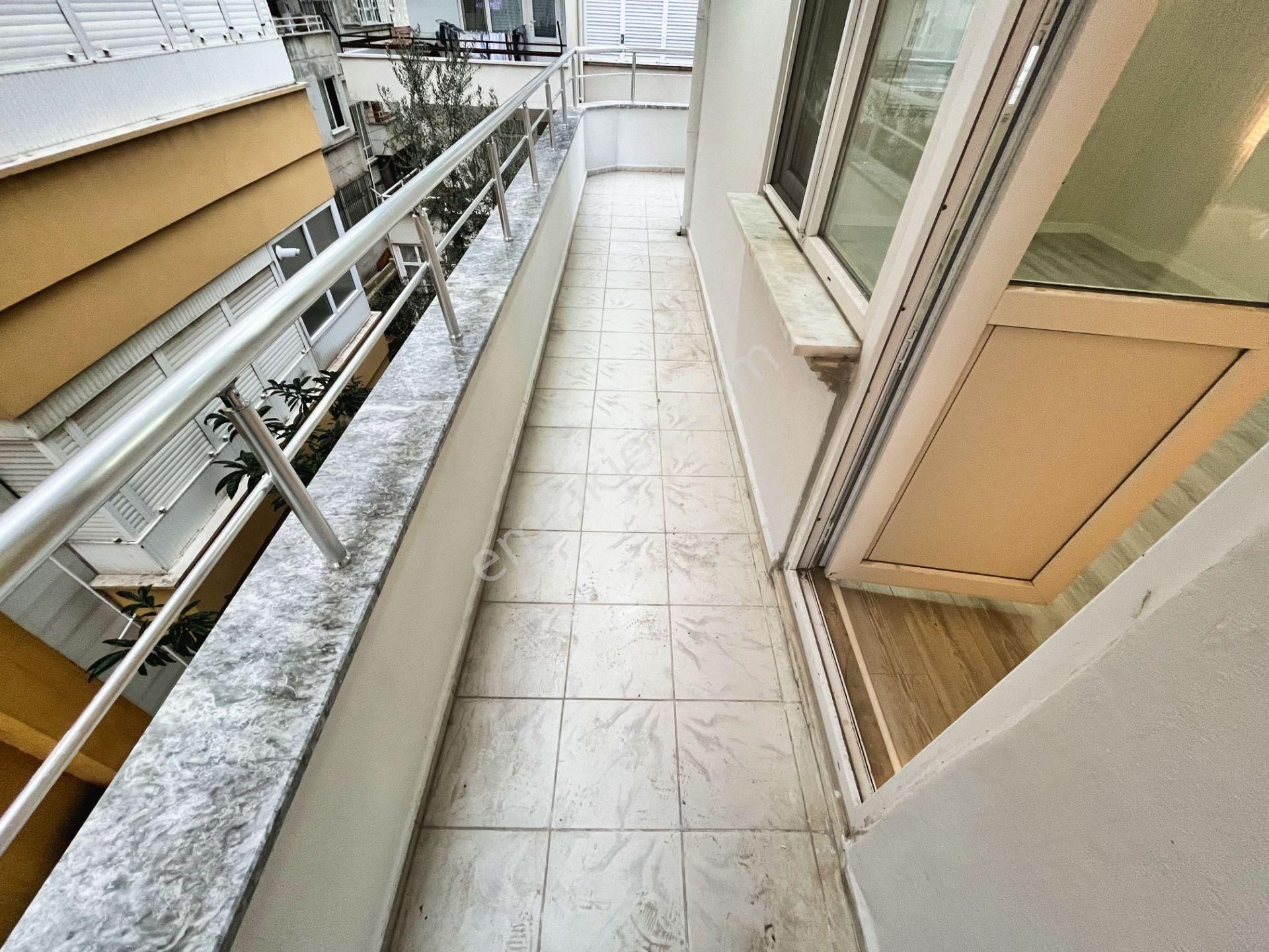 🛑🛑aktiften Akçay Merkez'de Satılık Denize Yakın Ön Cephe Arakat Harika 2+1 Daire - Görsel 31