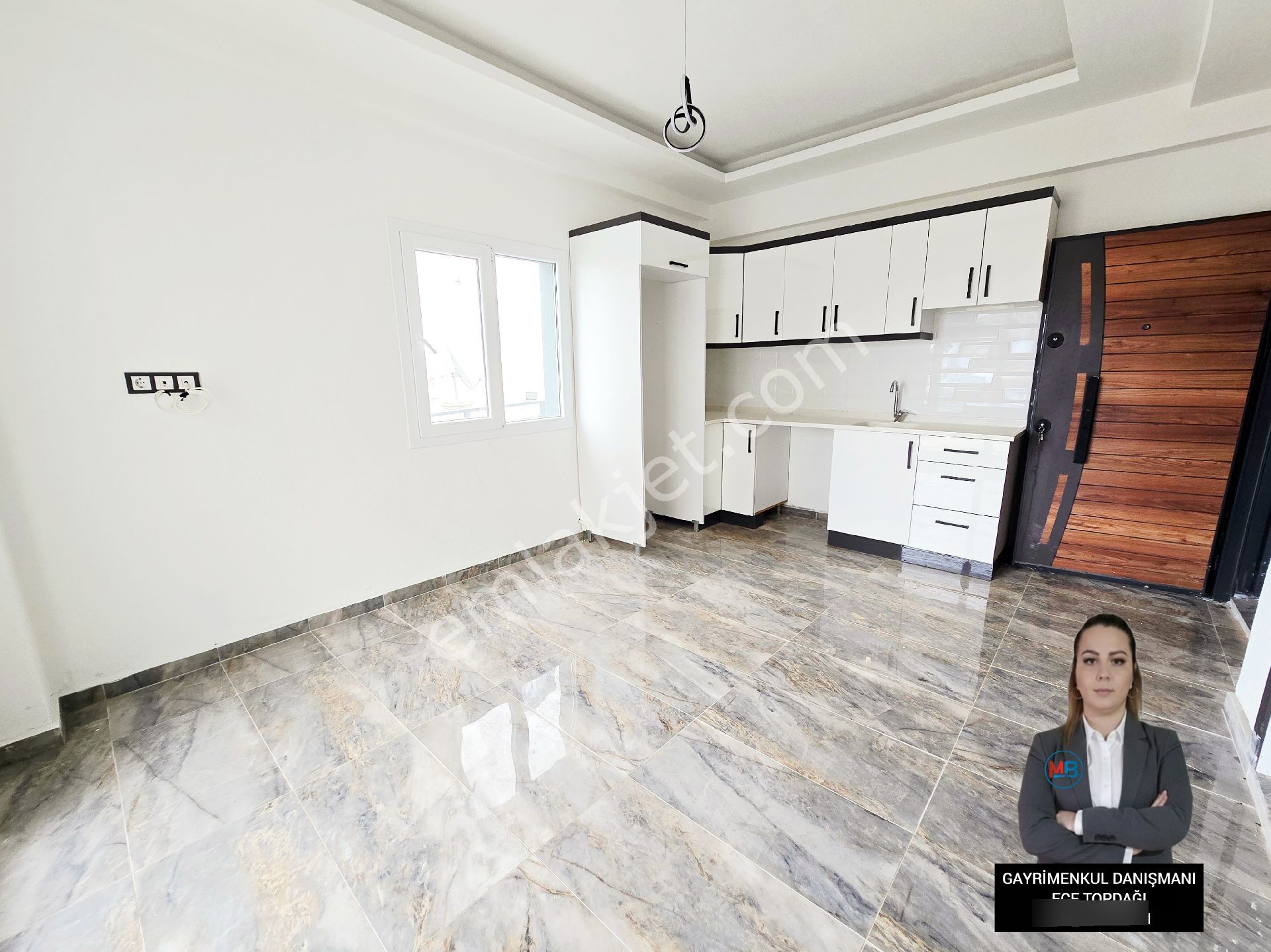 Didim'de Satılık 1+1 Yüksek Giriş Çarşı Pazara Yakın Konumda Sıfır Daire - Görsel 2