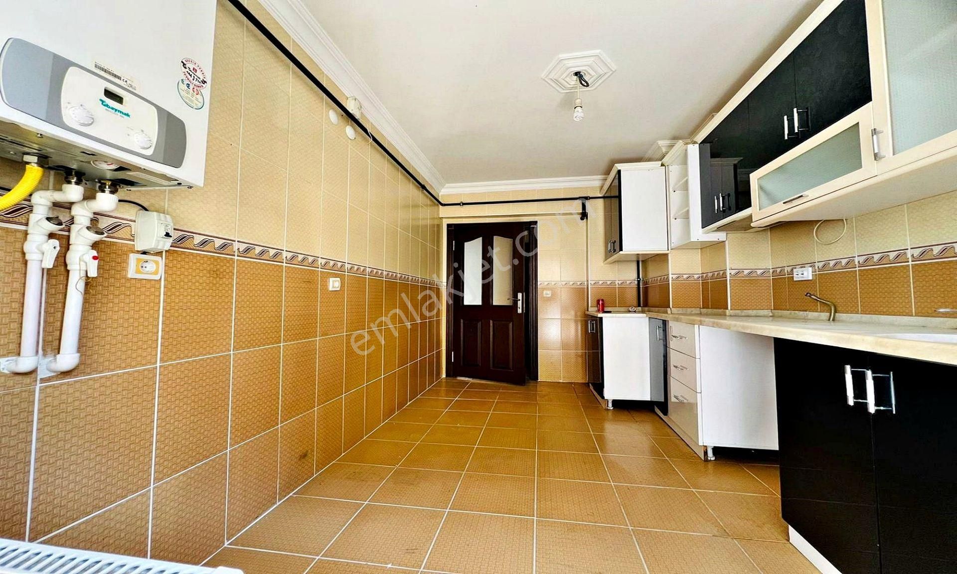 Kuşcağız'da Hastane Yanı Katta Asansörlü Masrafsız 3+1 Daire! - Görsel 4