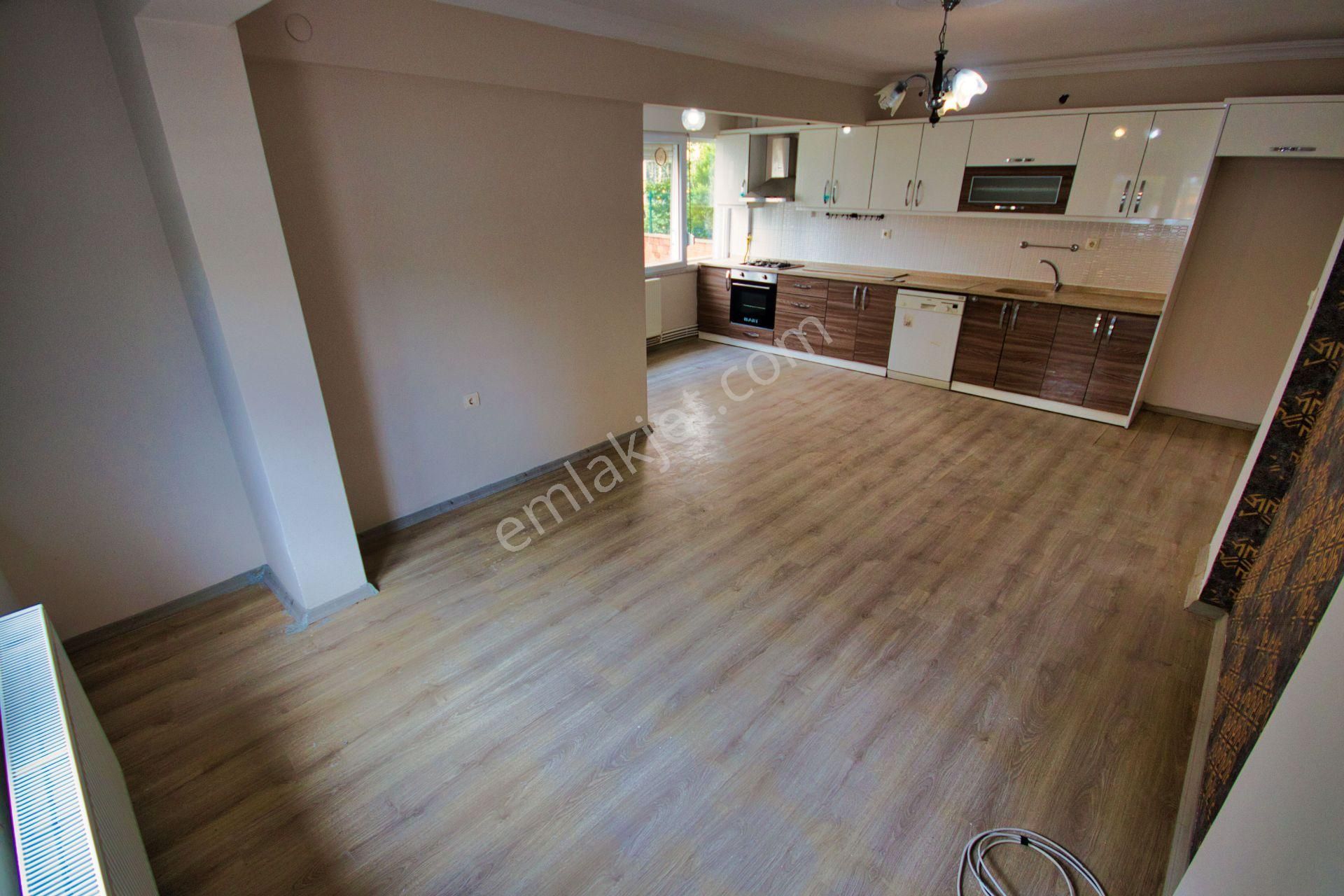 🛑🛑aktif'ten Akçay'da Satılık 3+1 Ebeveyn Banyolu Bahçeli Ön Cephe Masrafsız Daire - Görsel 11